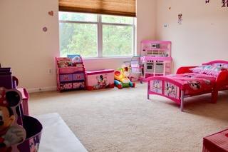 STILLWELL ESTATES - Residential