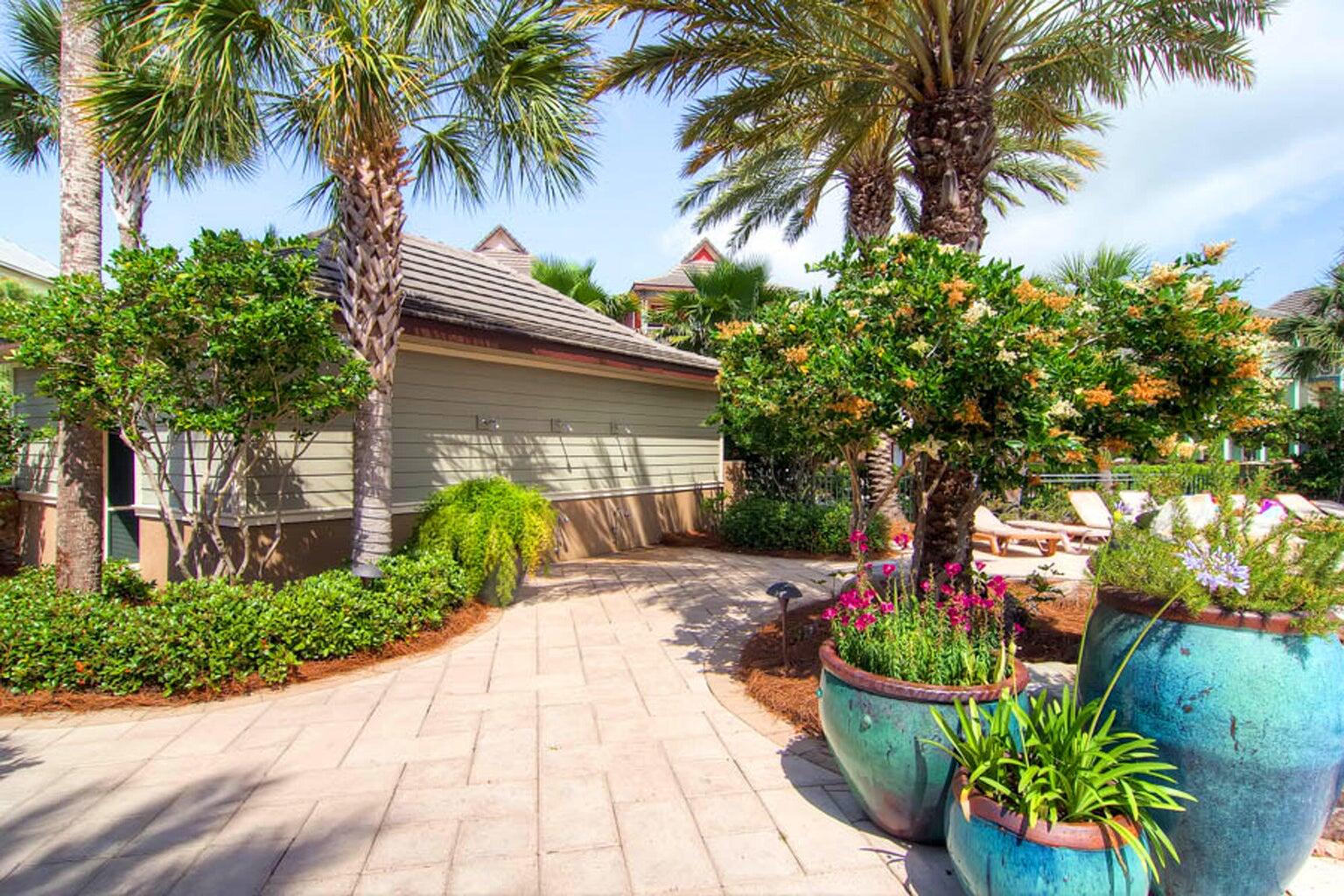 VILLAGES OF CRYSTAL BEACH - Residential