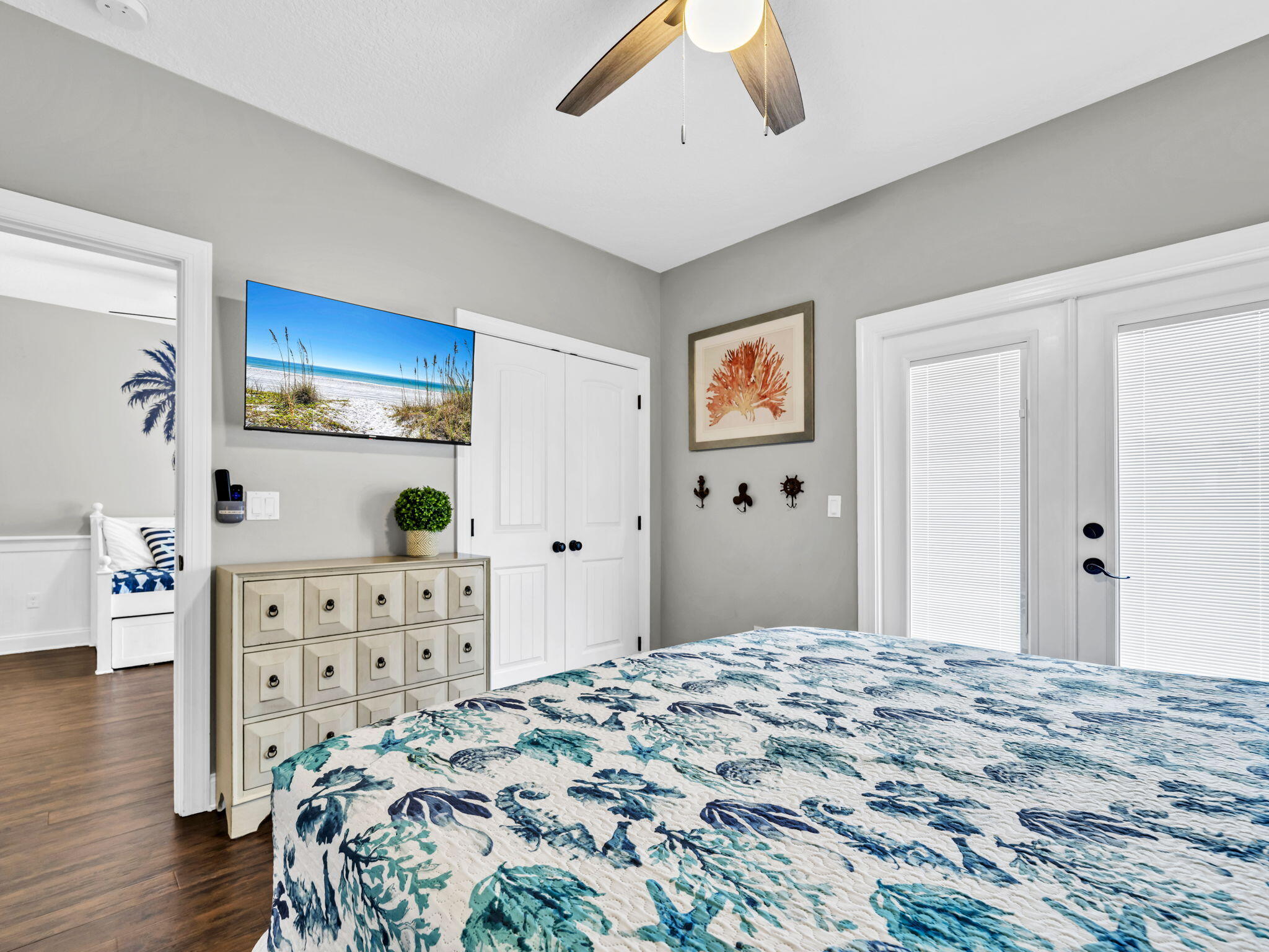 VILLAGES OF CRYSTAL BEACH - Residential