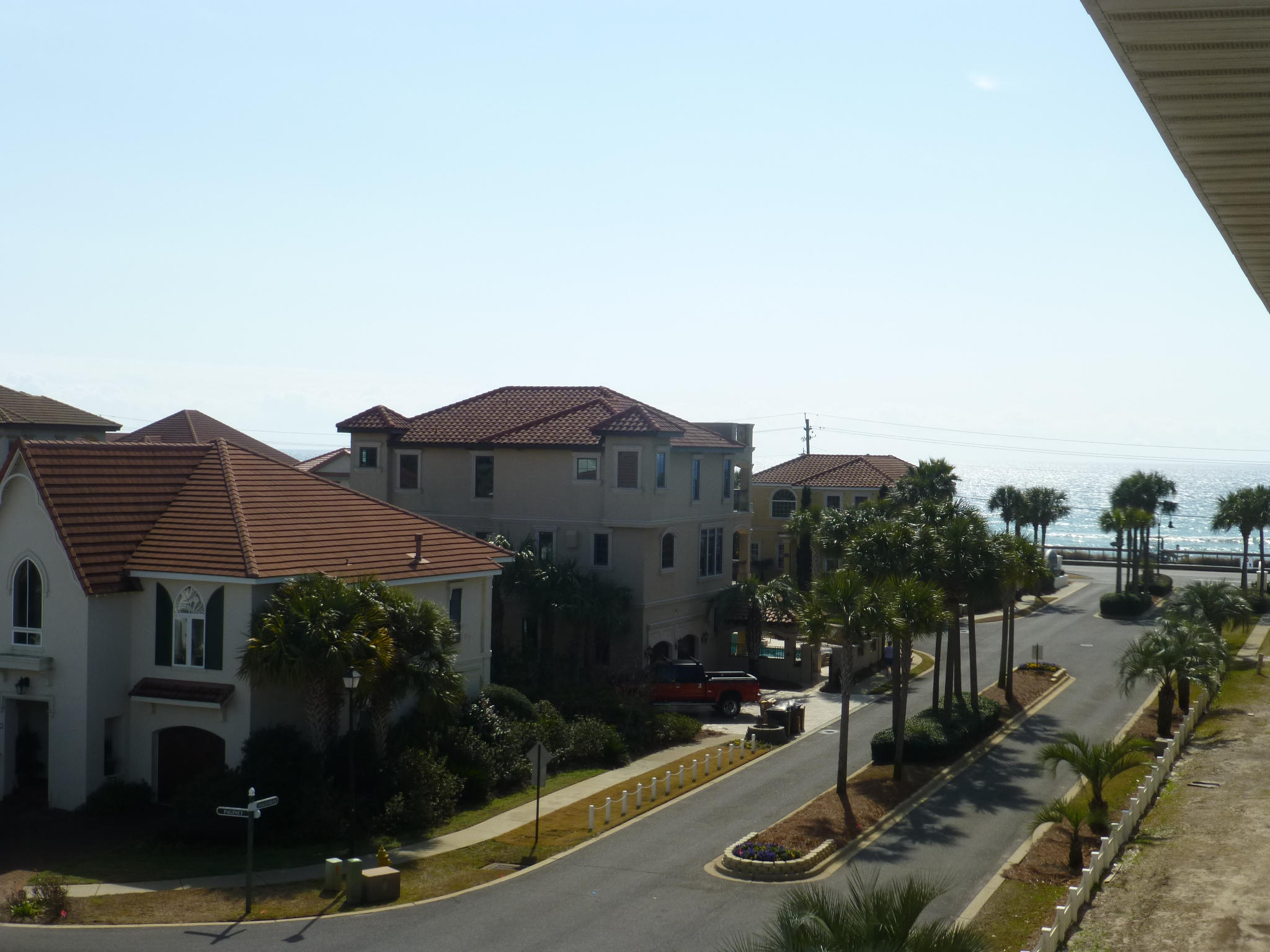 MARAVILLA CONDO 3 - Residential