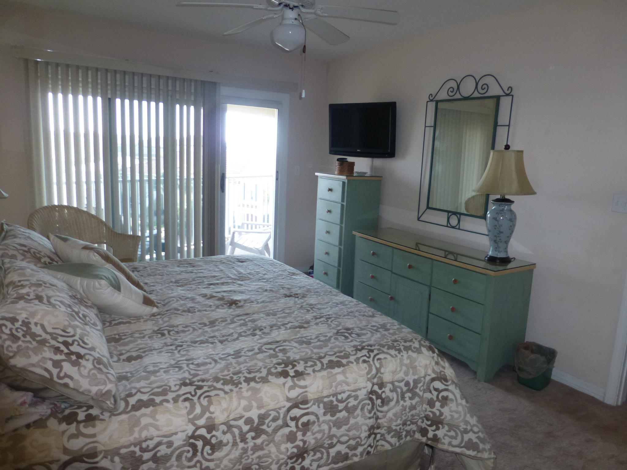 MARAVILLA CONDO 3 - Residential