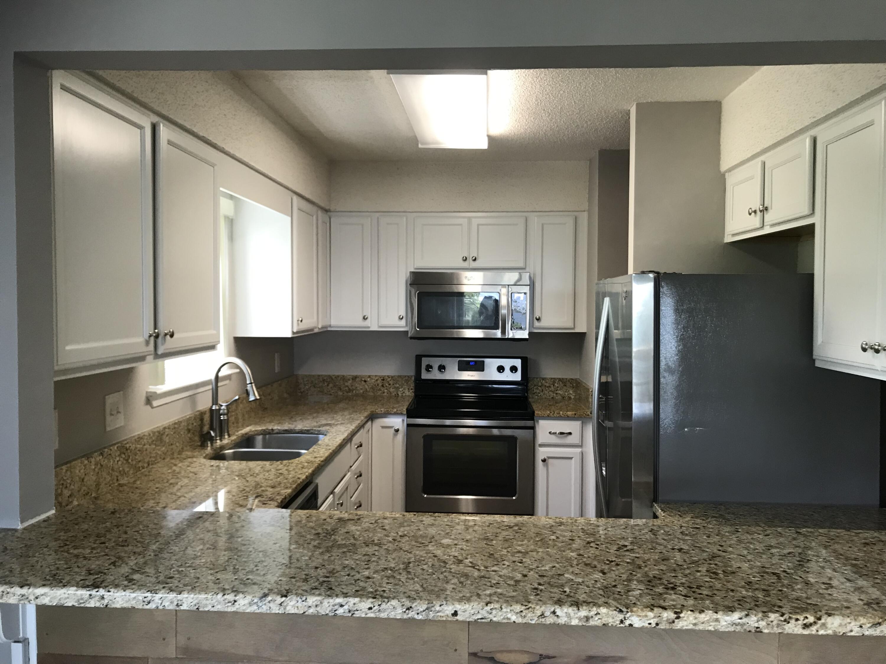 CHANNEL MARKER - Residential Lease