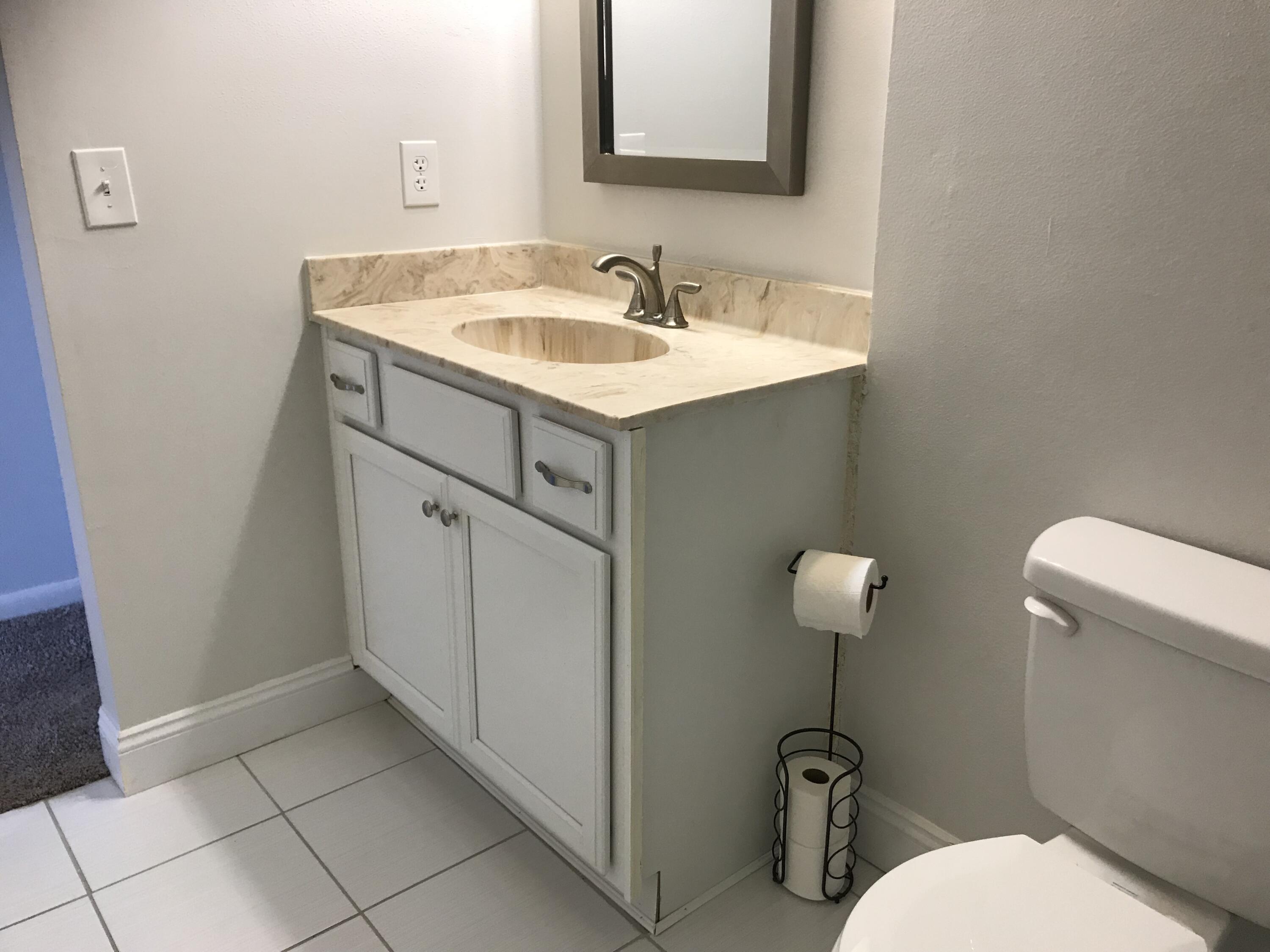 CHANNEL MARKER - Residential Lease
