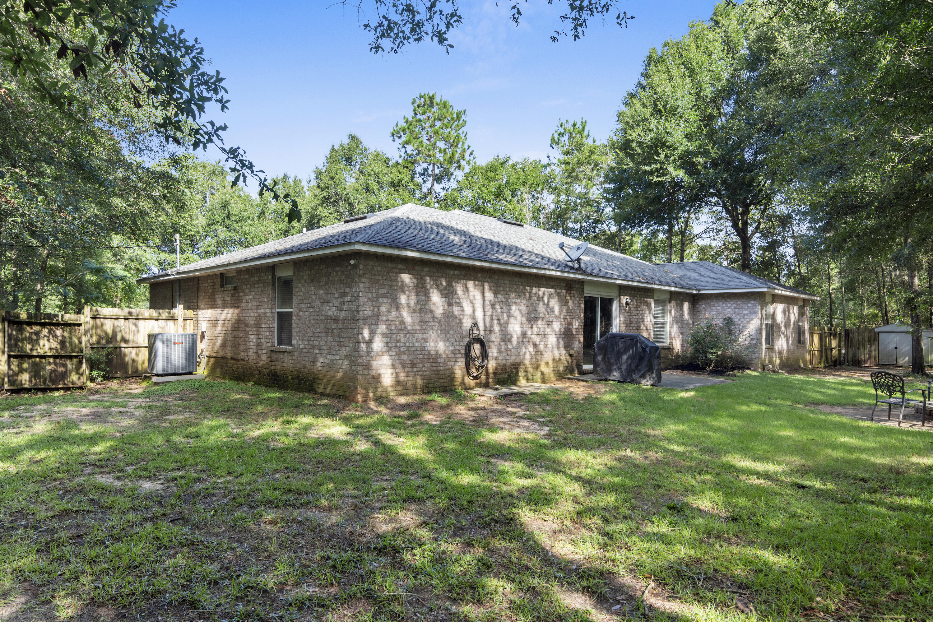 COUNTRYWOOD EST - Residential