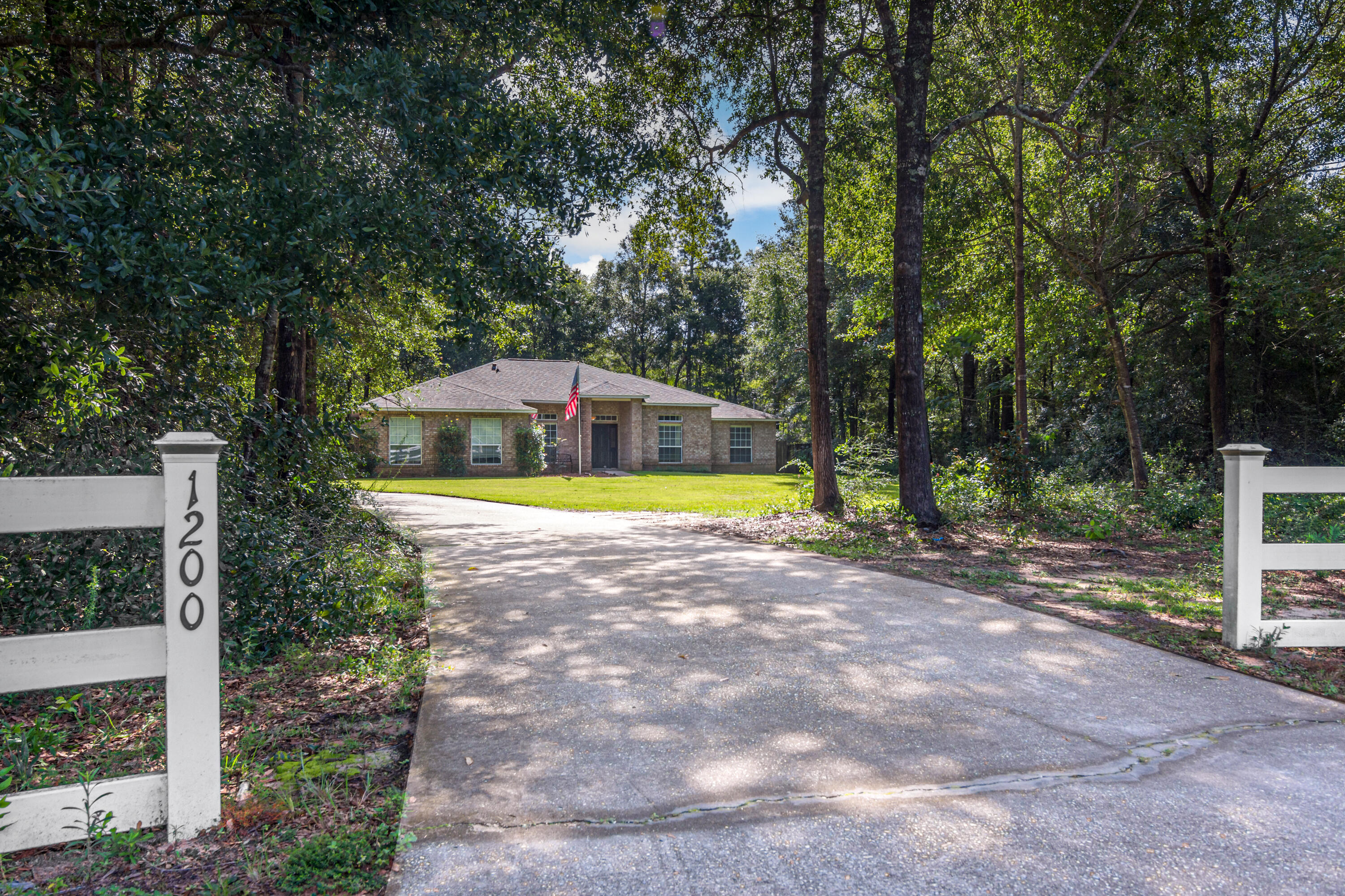 COUNTRYWOOD EST - Residential