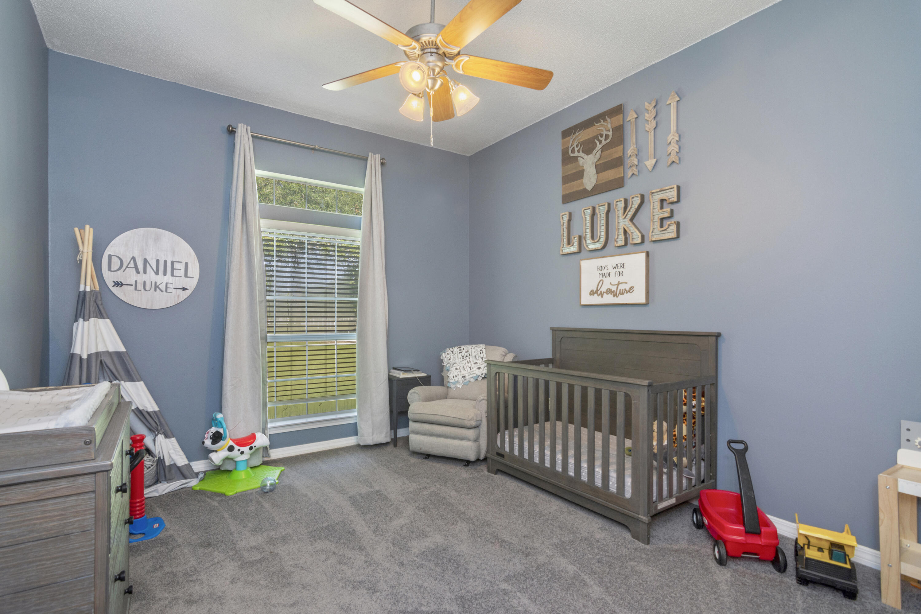 COUNTRYWOOD EST - Residential