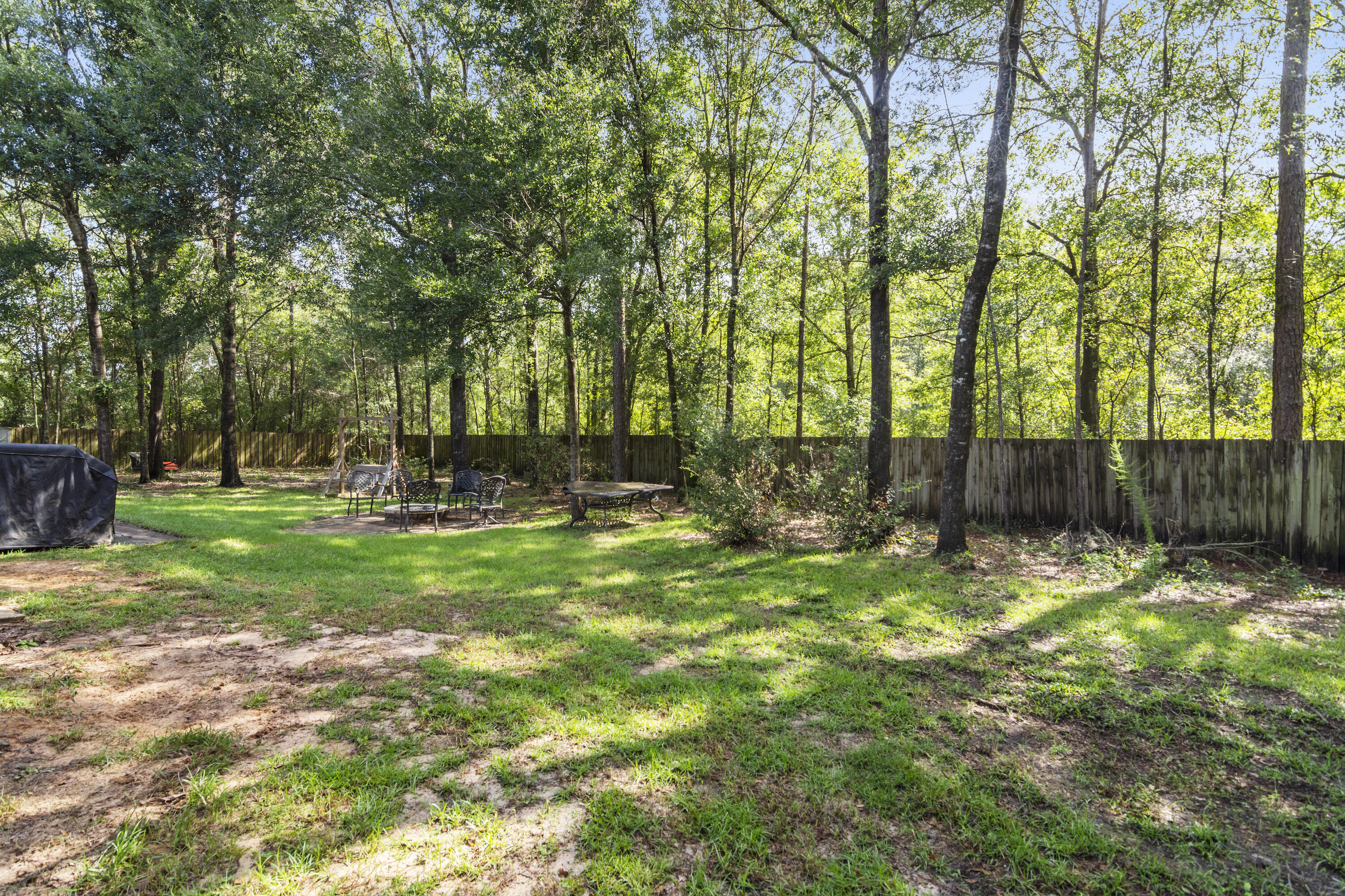 COUNTRYWOOD EST - Residential