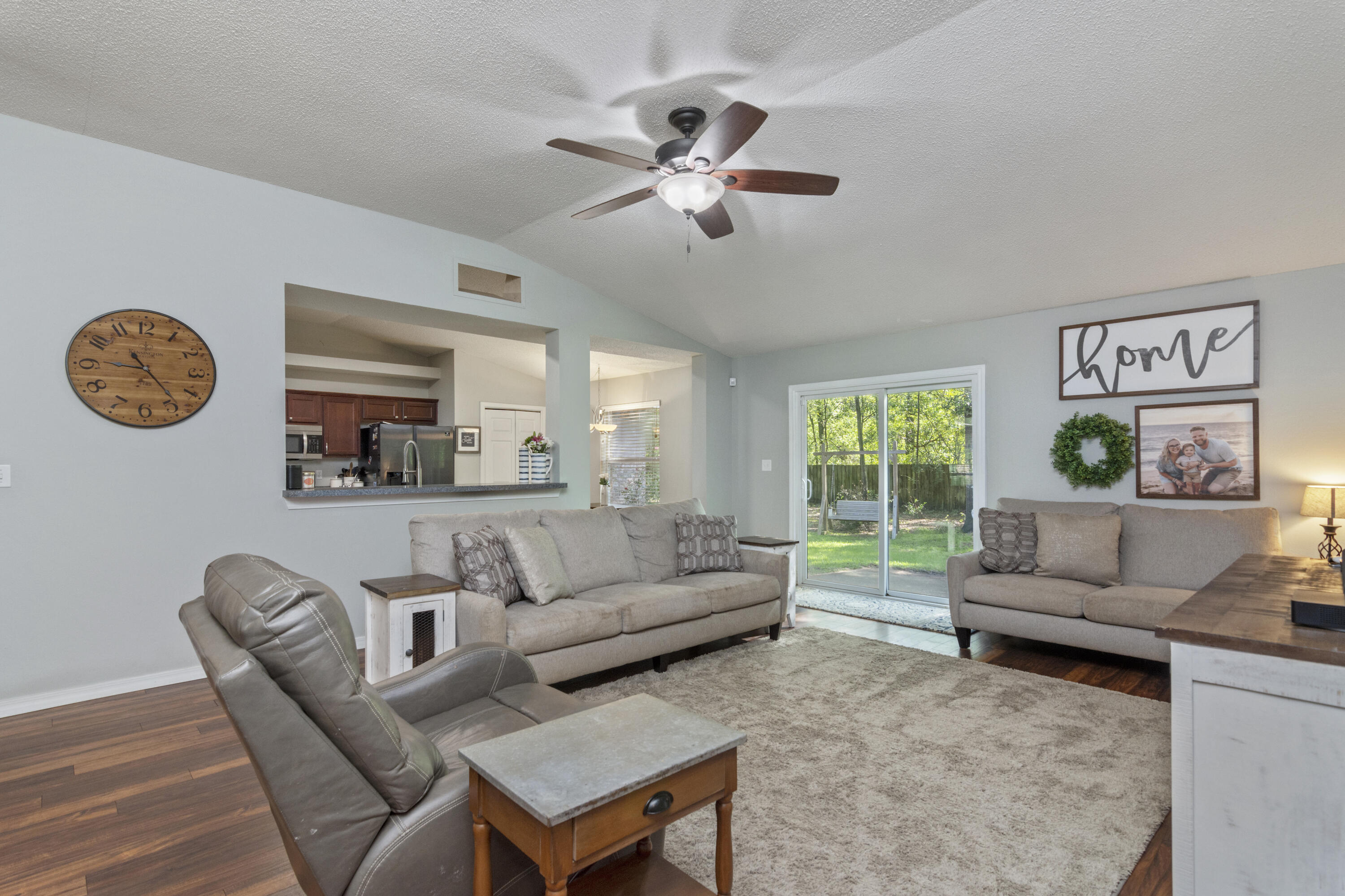 COUNTRYWOOD EST - Residential