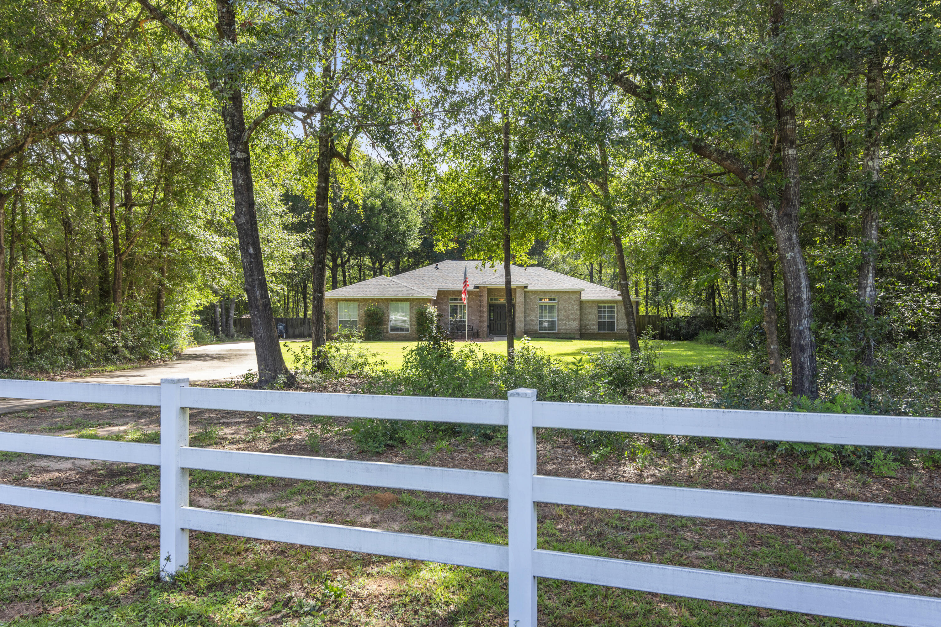 COUNTRYWOOD EST - Residential