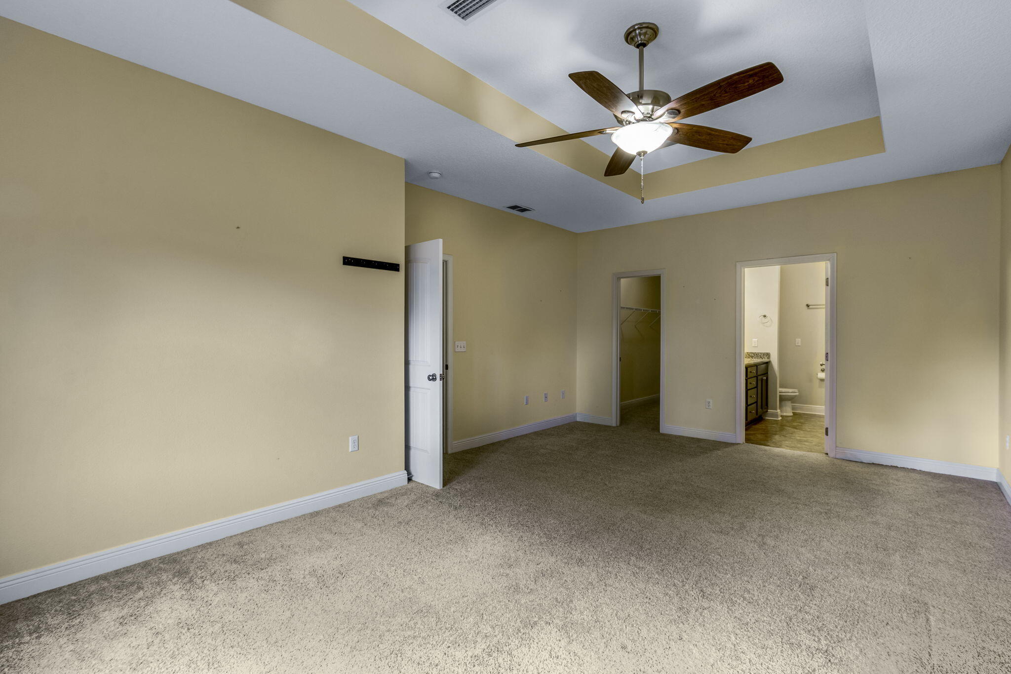 RUSTIC RIDGE ESTATES - Residential