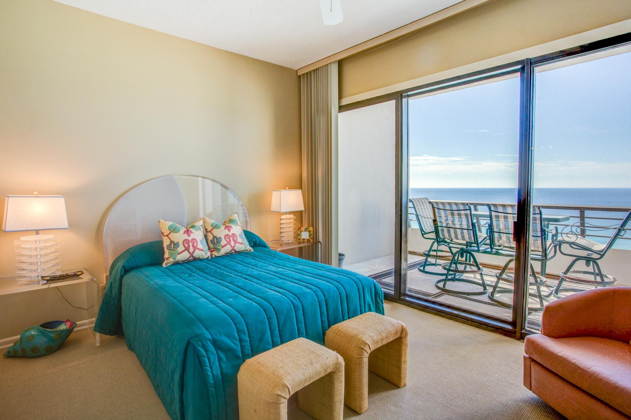 EMERALD TOWERS CONDO - Residential