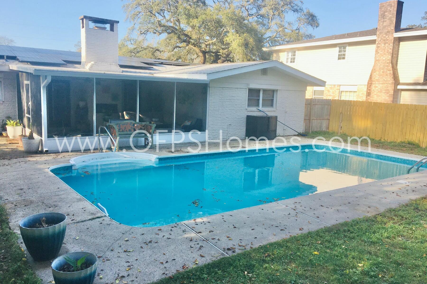 LAKE LORRAINE ESTATES - Residential Lease