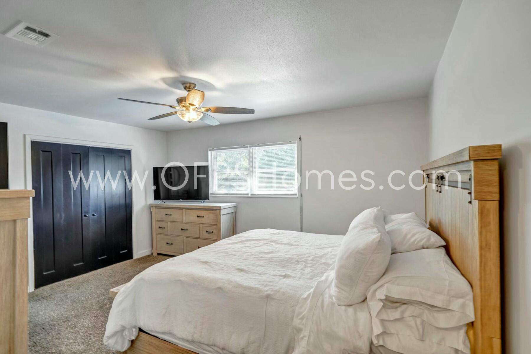LAKE LORRAINE ESTATES - Residential Lease