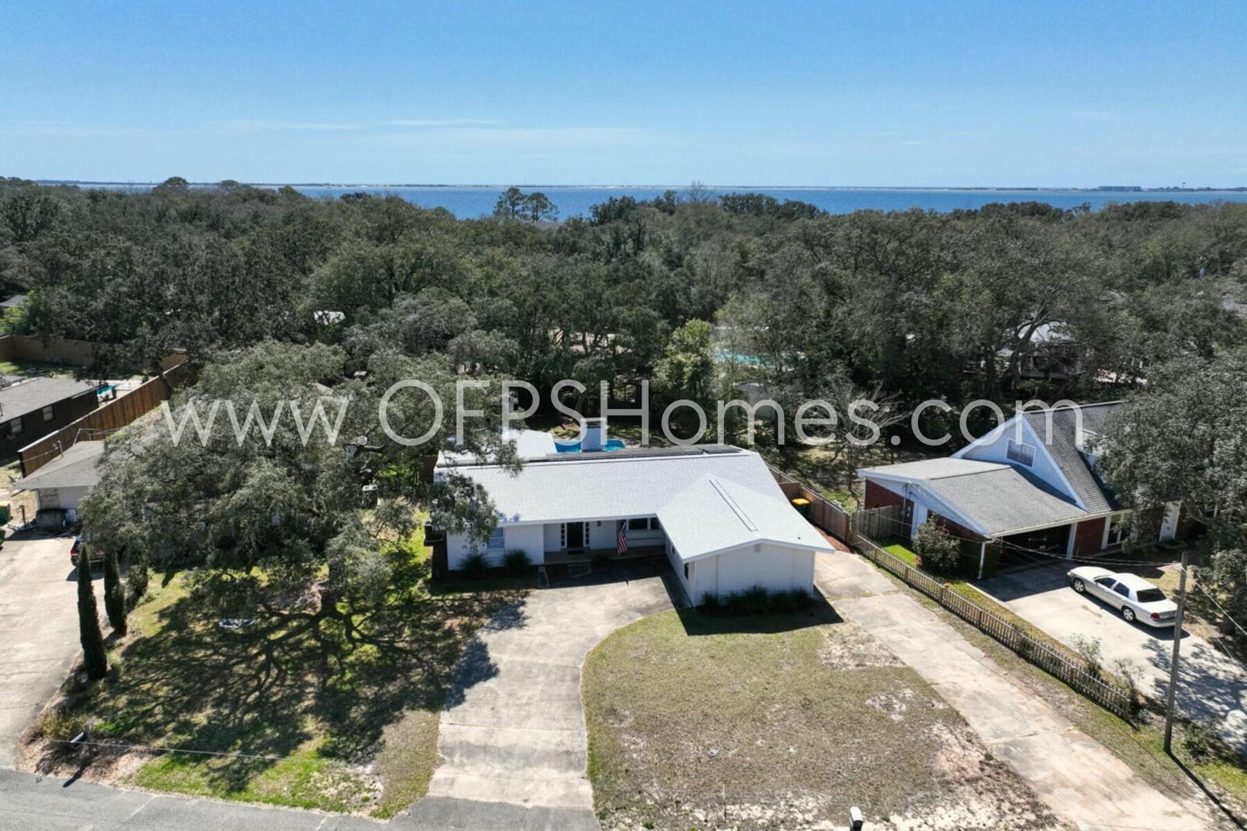 LAKE LORRAINE ESTATES - Residential Lease