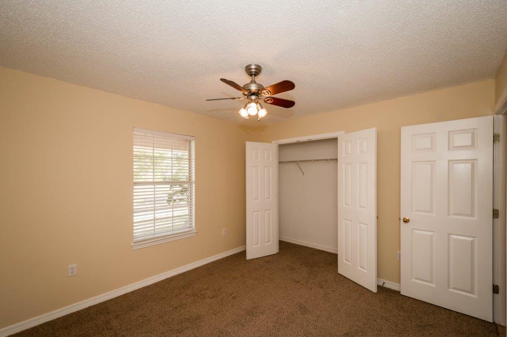 BAYSIDE - Residential