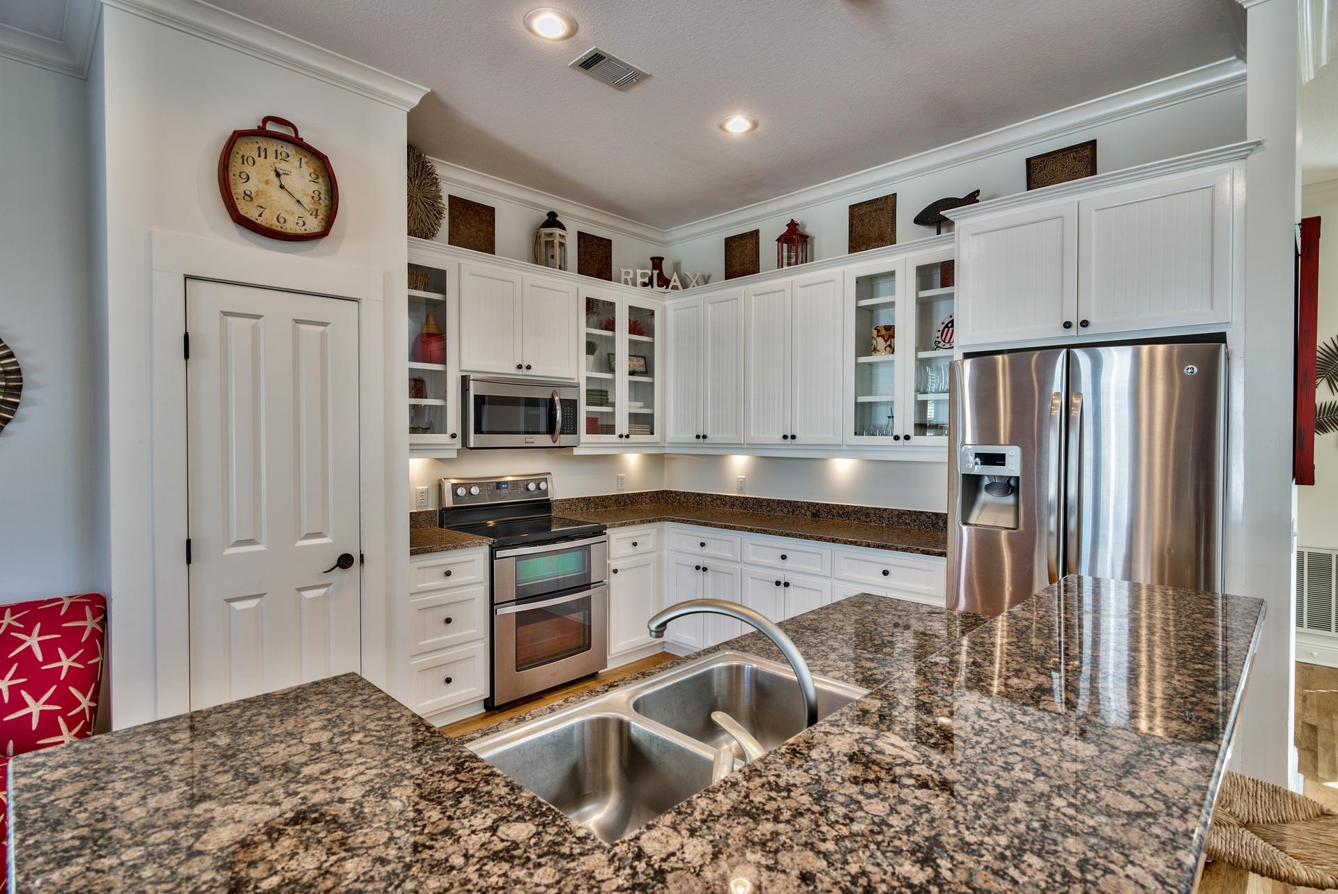 WATERS EDGE - Residential