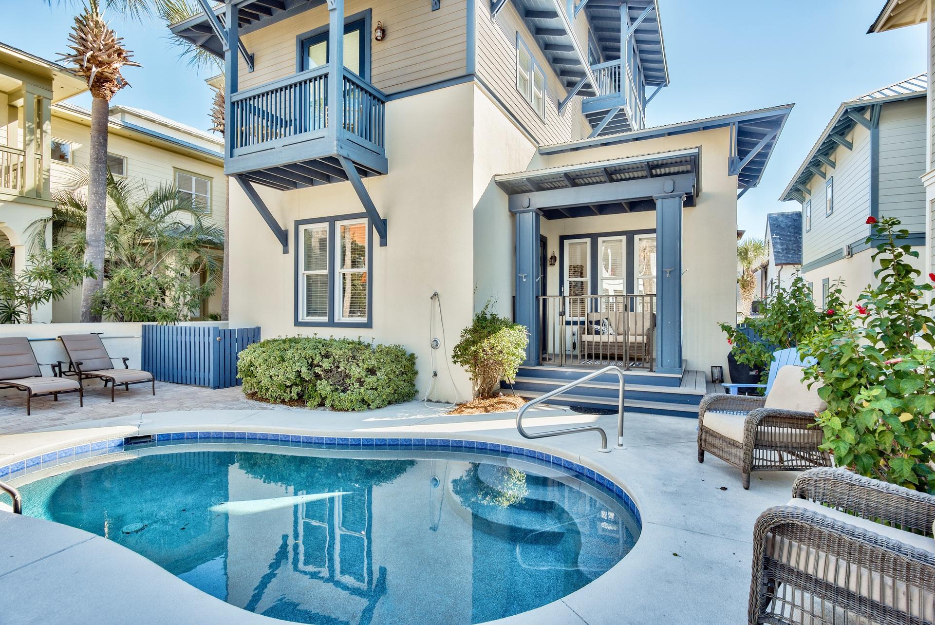 WATERS EDGE - Residential