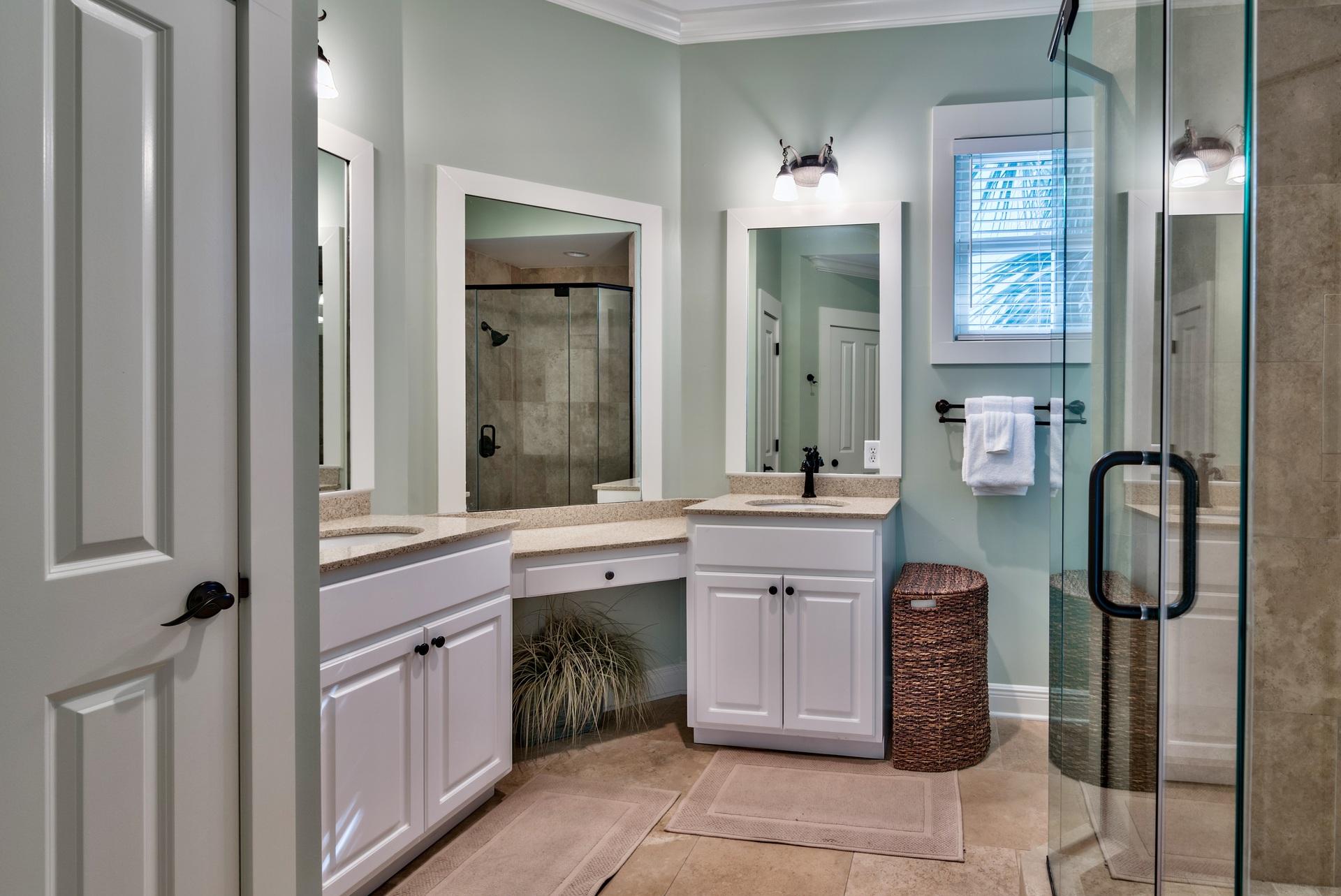 WATERS EDGE - Residential