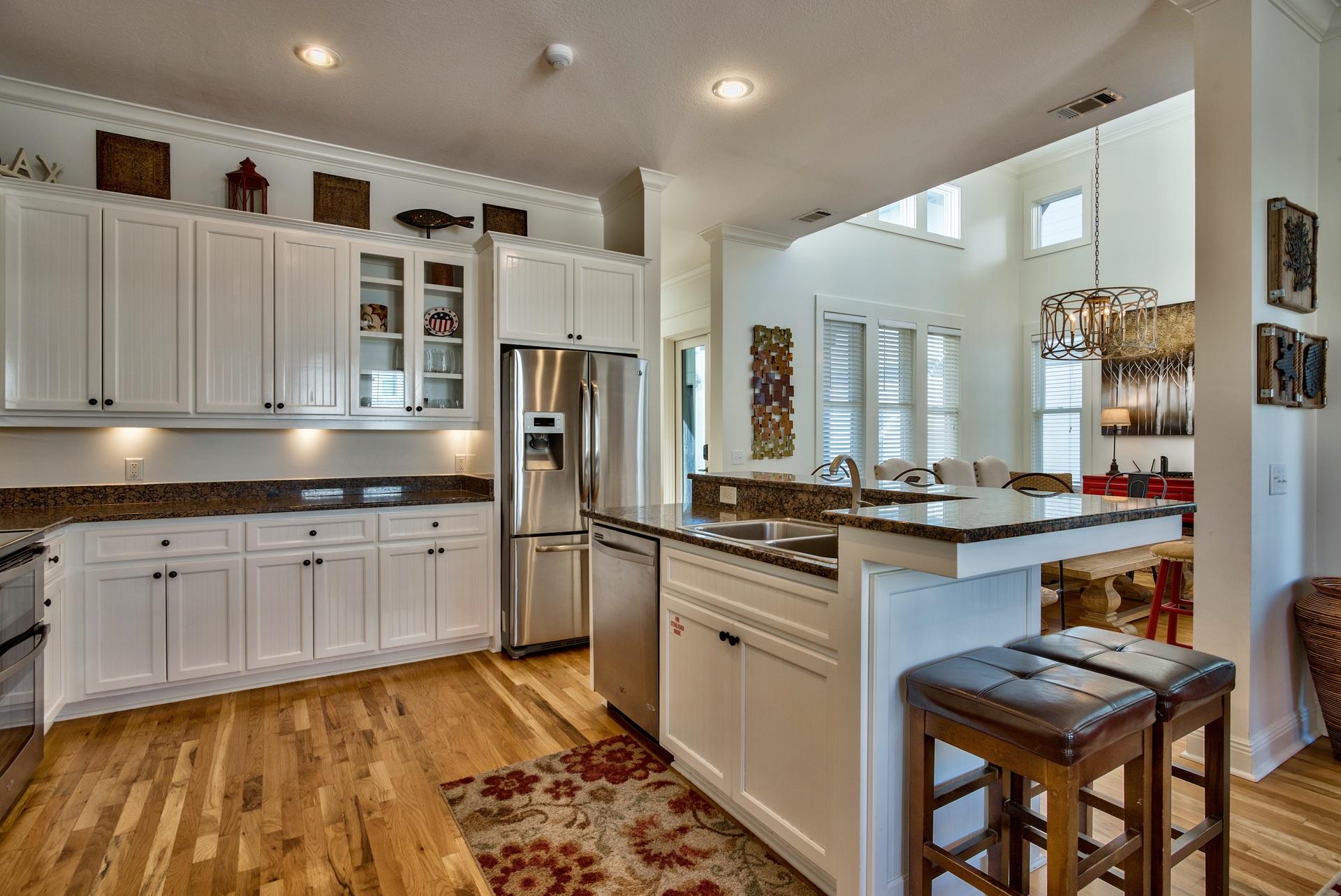 WATERS EDGE - Residential