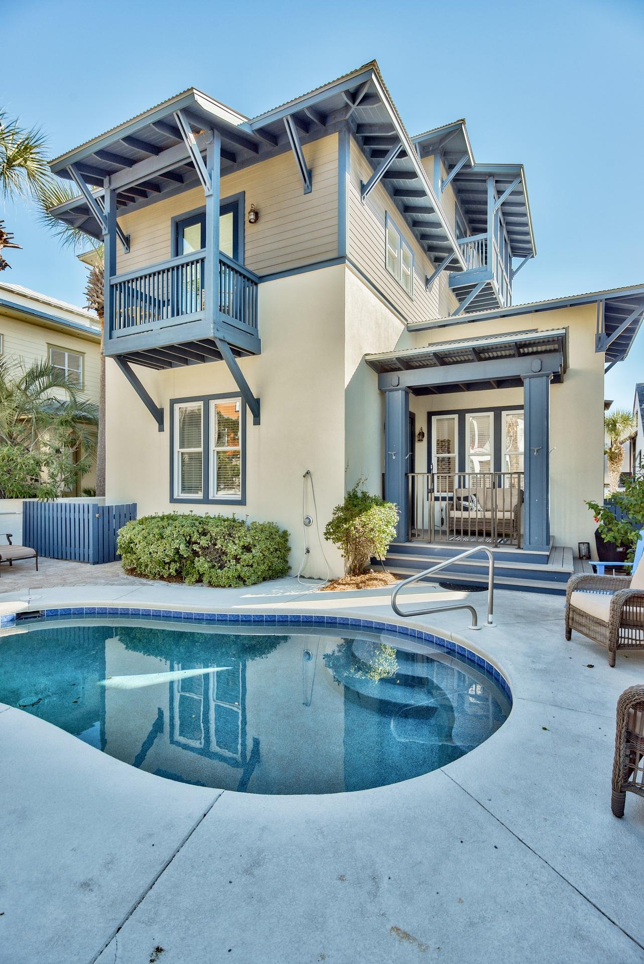 WATERS EDGE - Residential