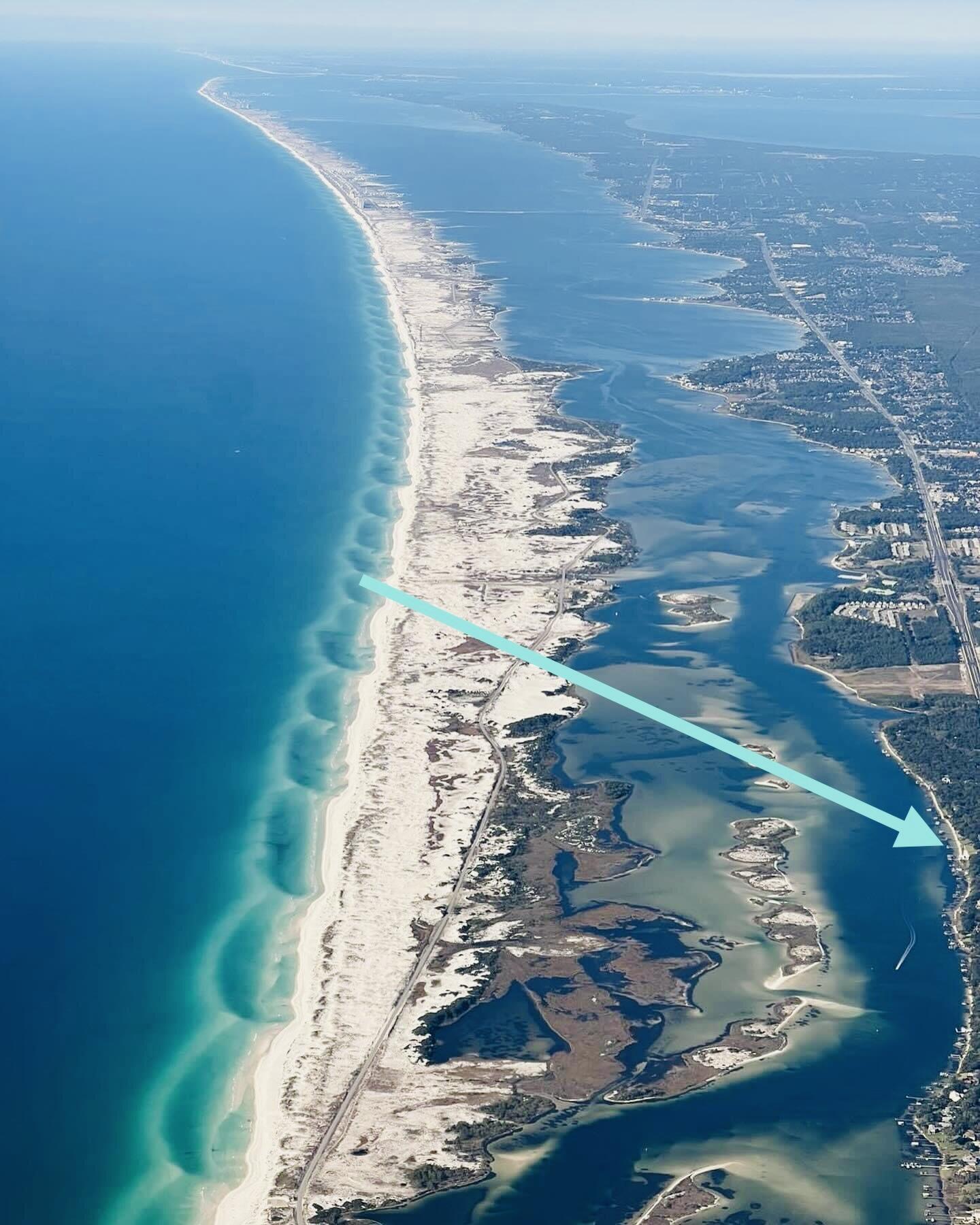 Waterfront Furnished Condo ! Wake up to the views of the water and enjoy pristine views of the Sound an Okaloosa Island. Take a kayak ride to the white sand beaches and clear waters a few yards away. Fish off the dock and cool off in the pool while watching boats go by. Can be used and an Airbnb rental (allowed by the condo docs and the city), vacation rental and family beach getaway, Just bring your beach towel and enjoy life !