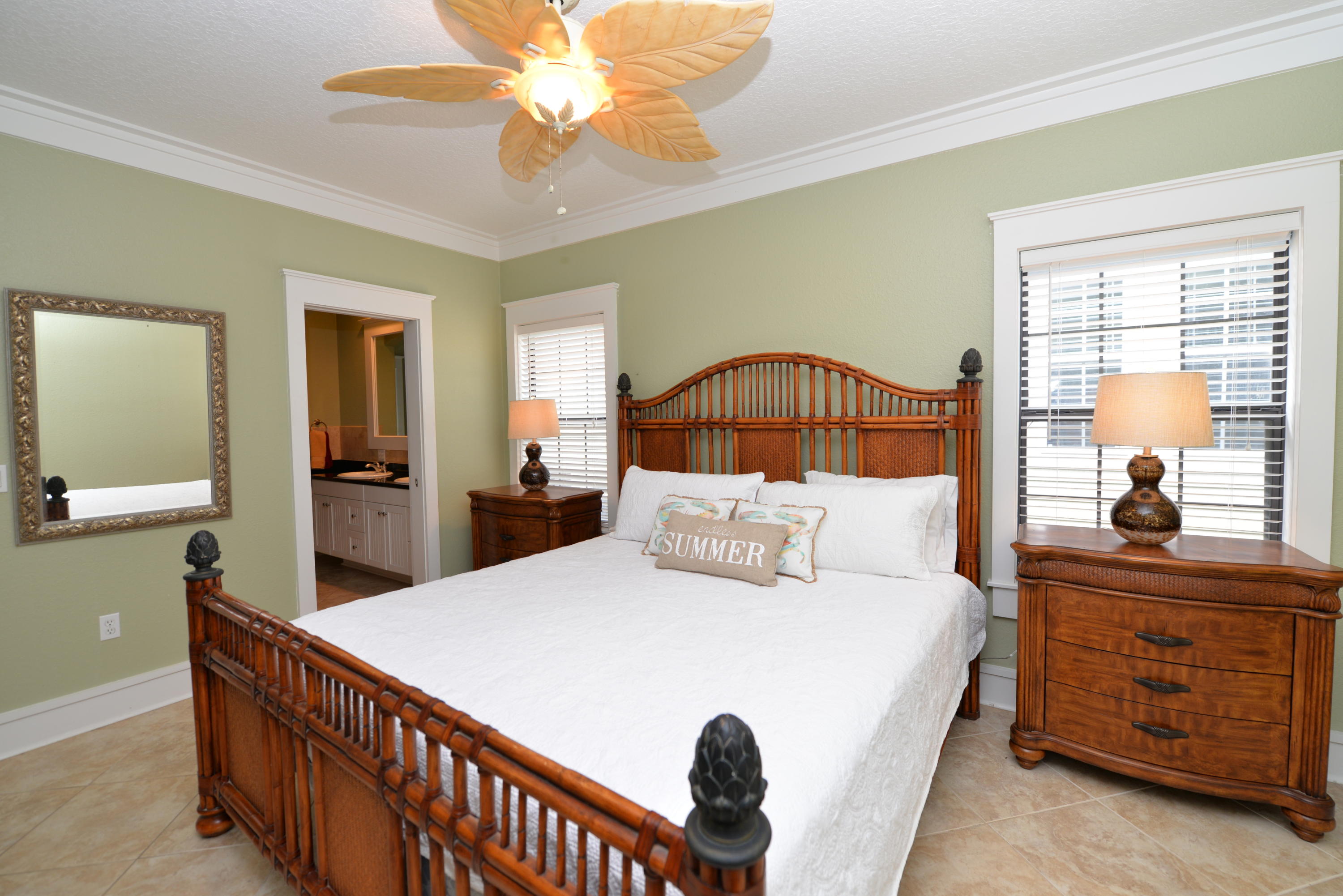 EMERALD WATERS VILLAGE - Residential