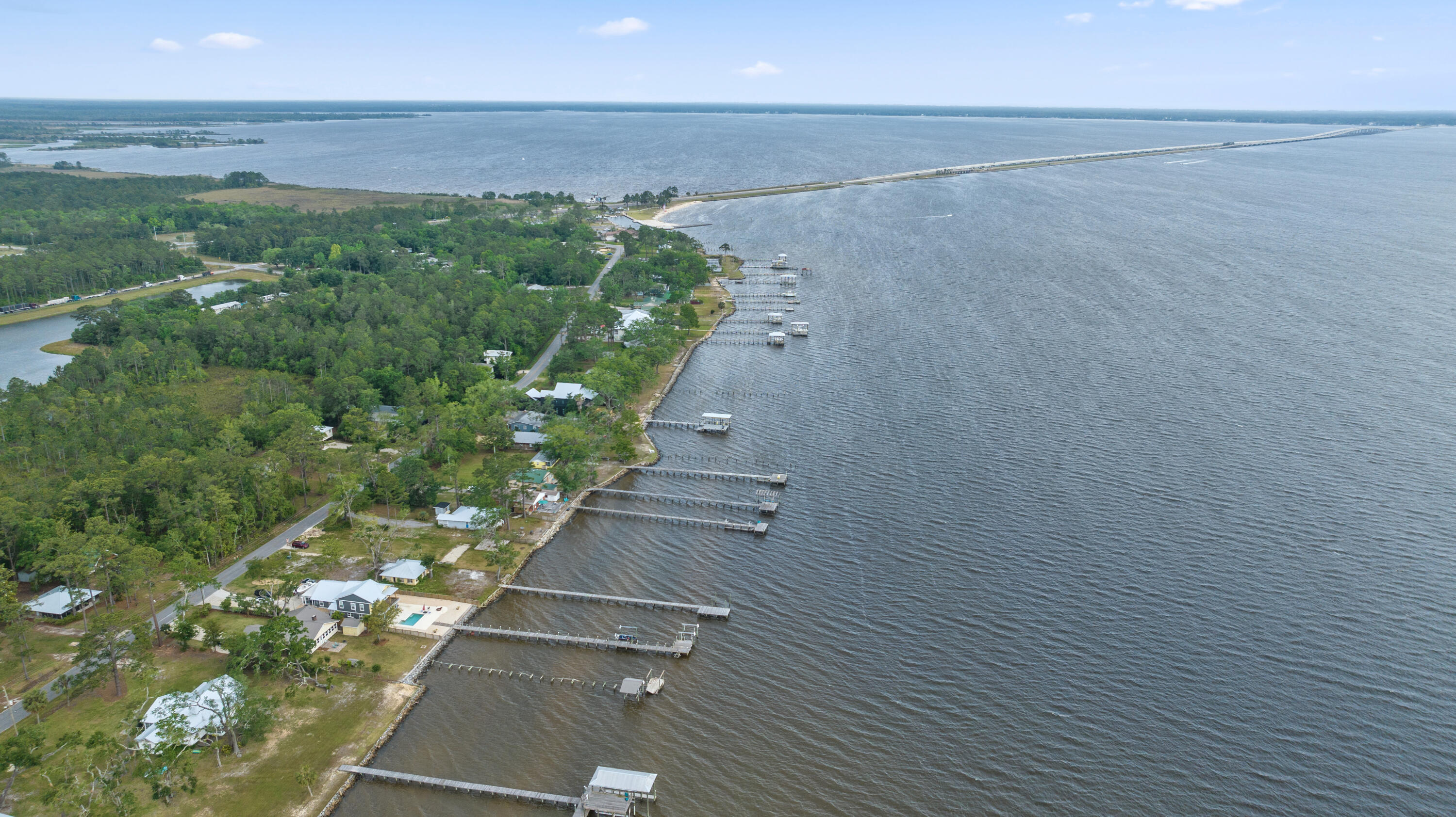 BAY GROVE - Residential