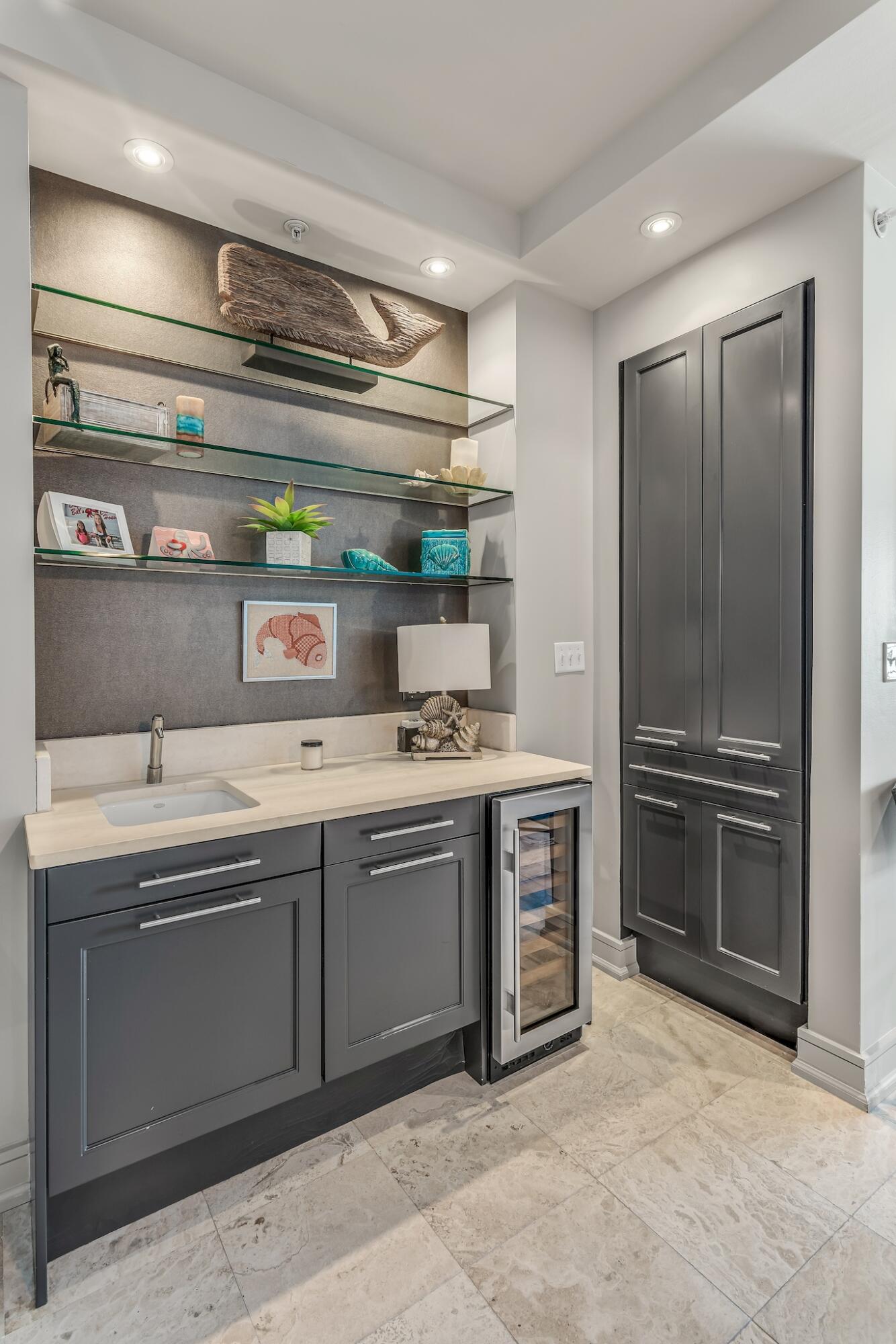 PARK PLACE ON SEAGROVE BEACH#402 - Residential