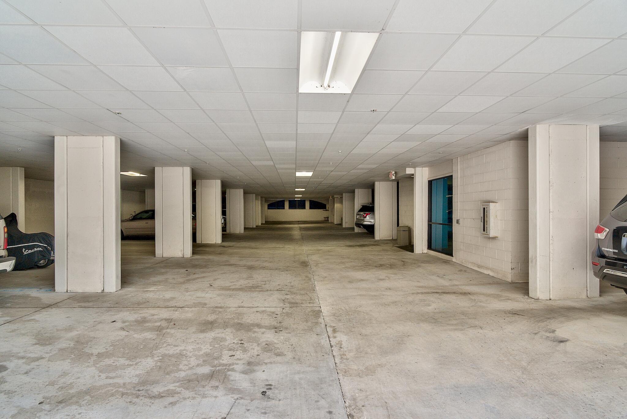 PARK PLACE ON SEAGROVE BEACH#402 - Residential