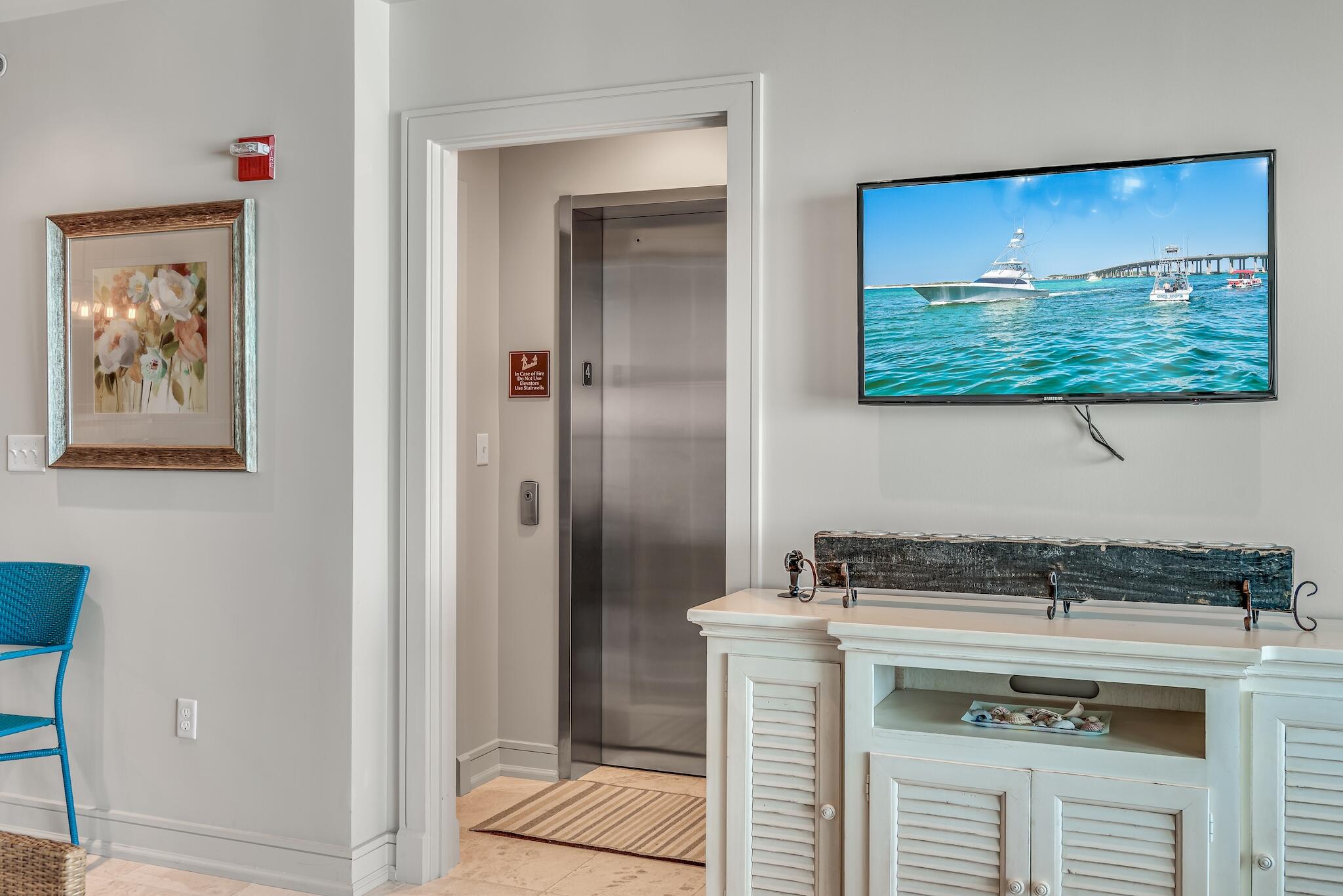 PARK PLACE ON SEAGROVE BEACH#402 - Residential