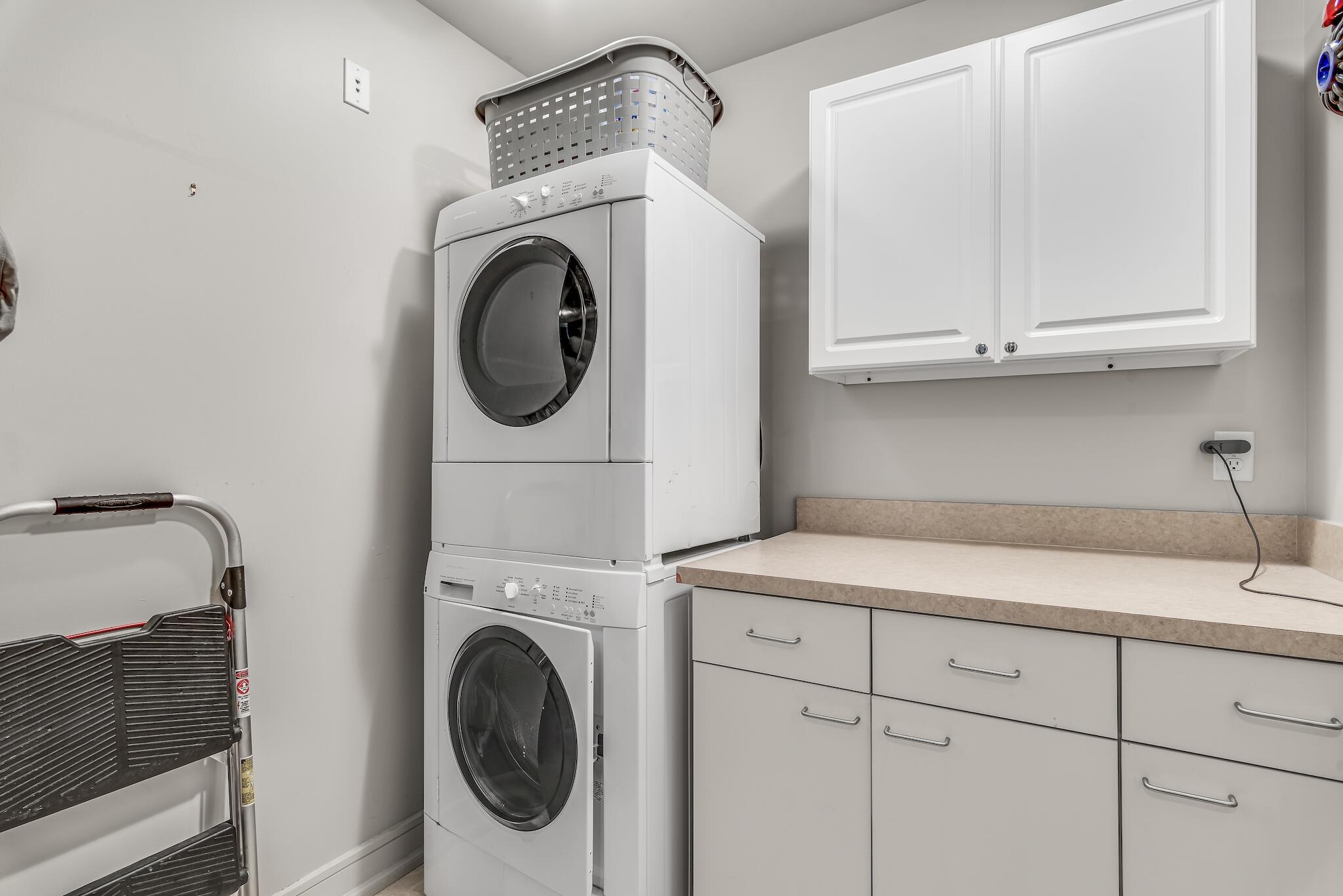 PARK PLACE ON SEAGROVE BEACH#402 - Residential