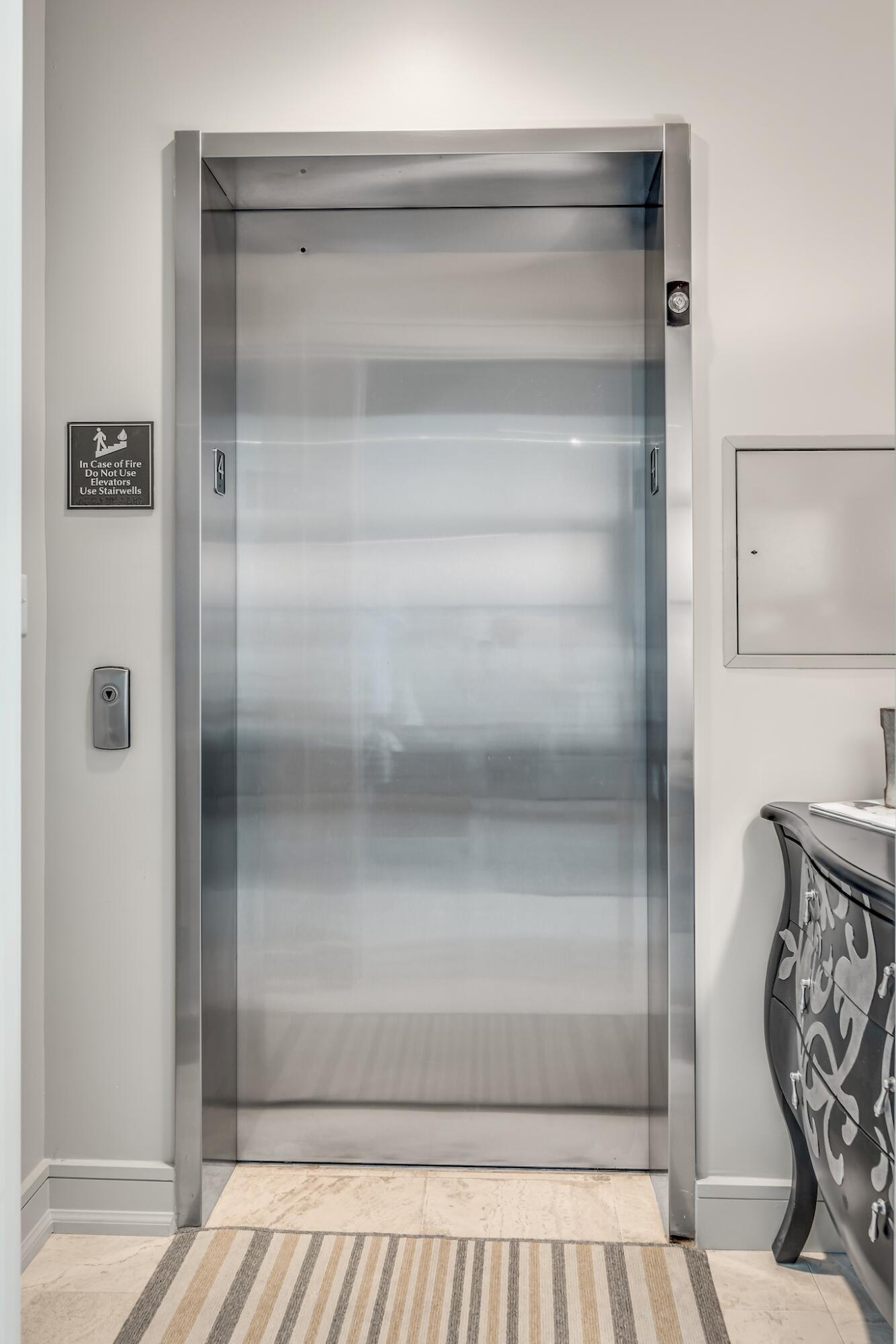 PARK PLACE ON SEAGROVE BEACH#402 - Residential