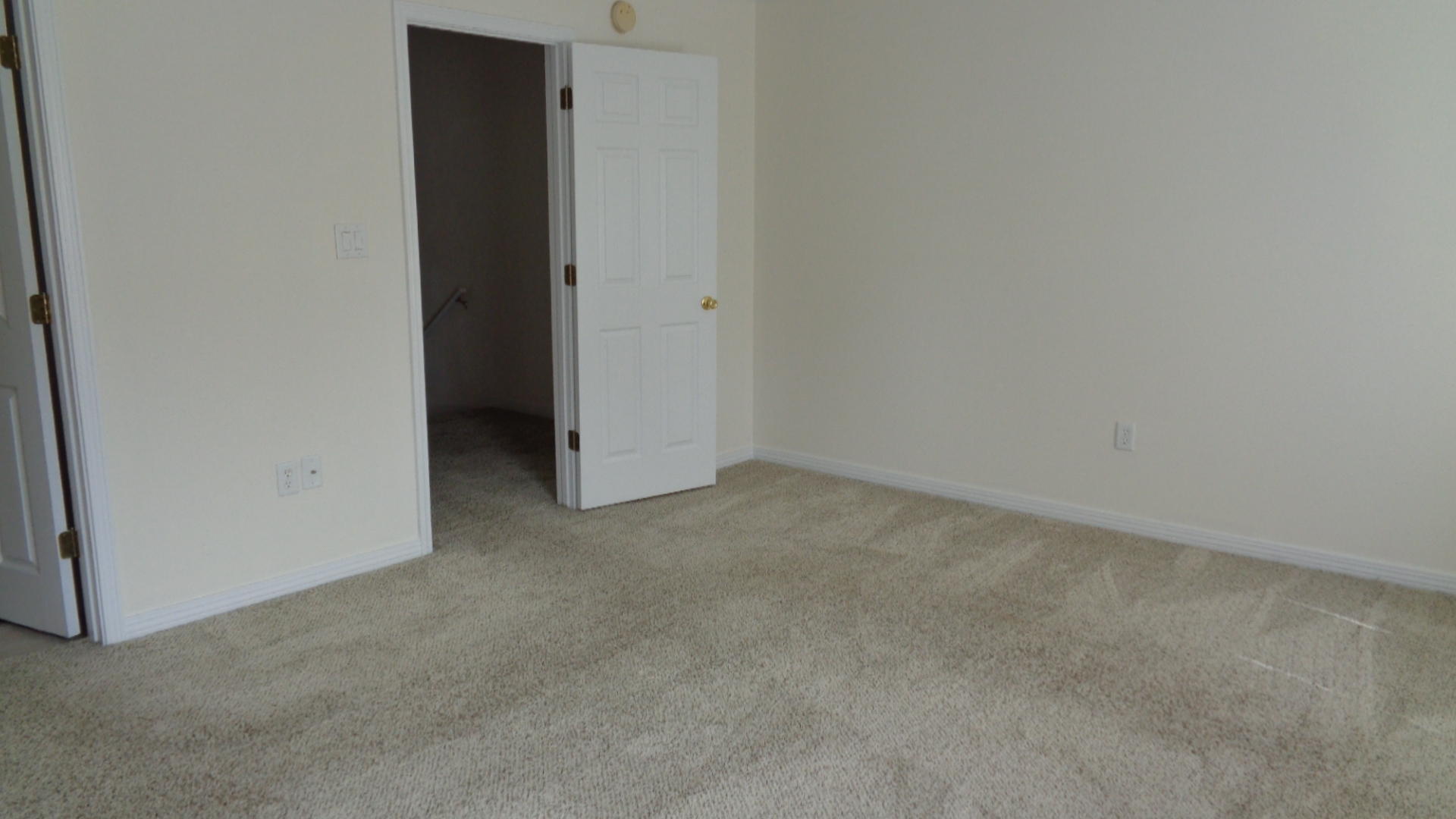 SHELL PARK CONDO - Residential