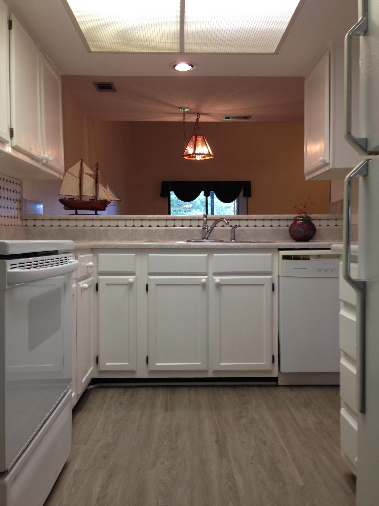 HIDDEN COVE T/H - Residential