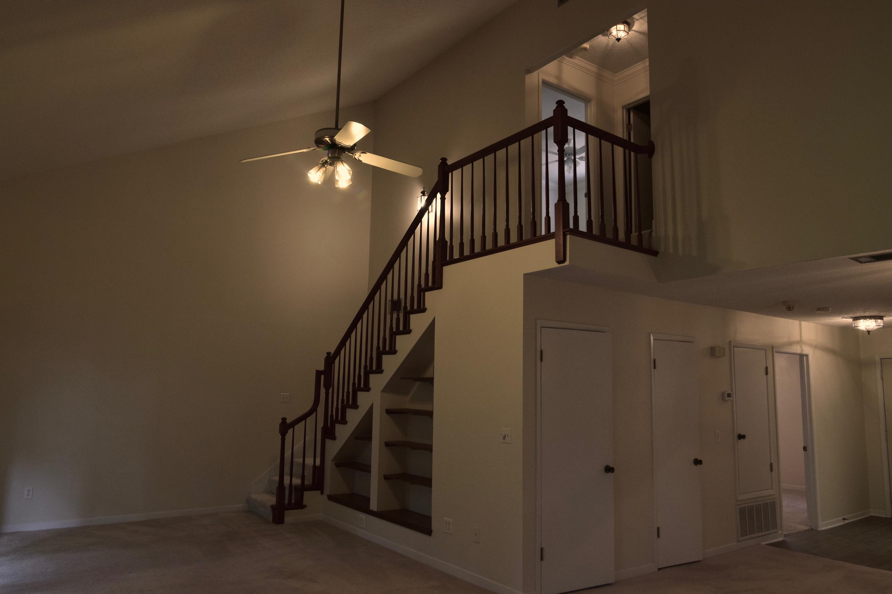 HIDDEN COVE T/H - Residential