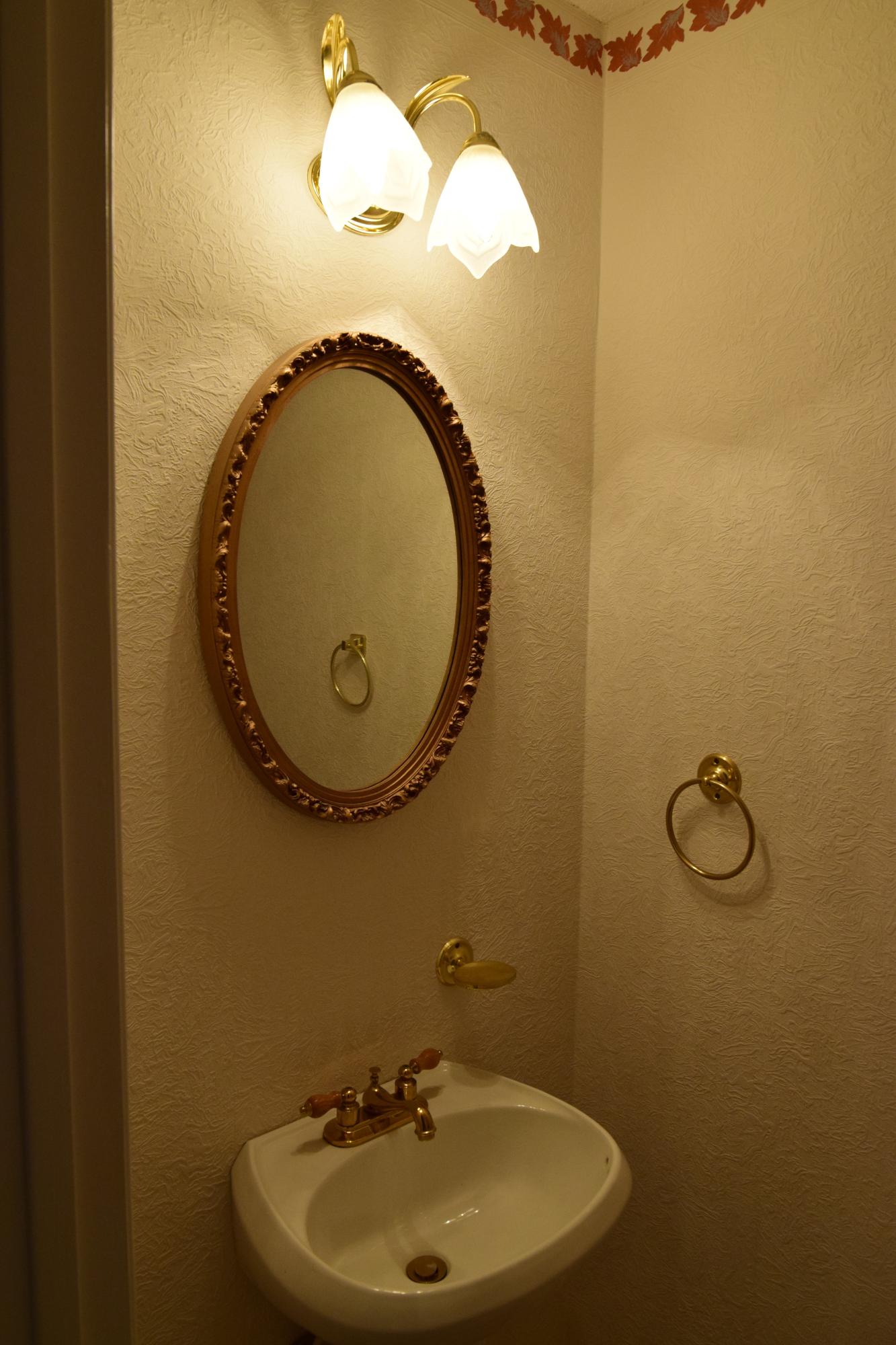 HIDDEN COVE T/H - Residential