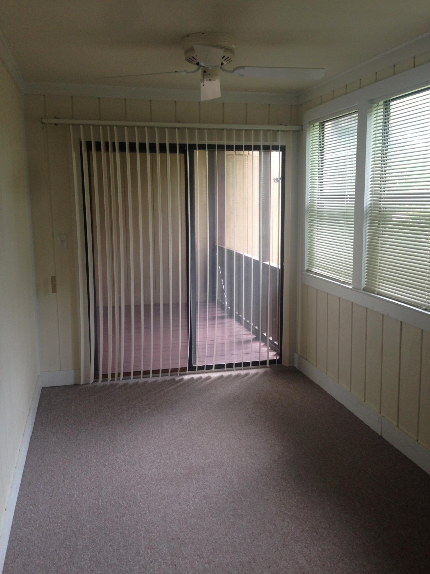 HIDDEN COVE T/H - Residential