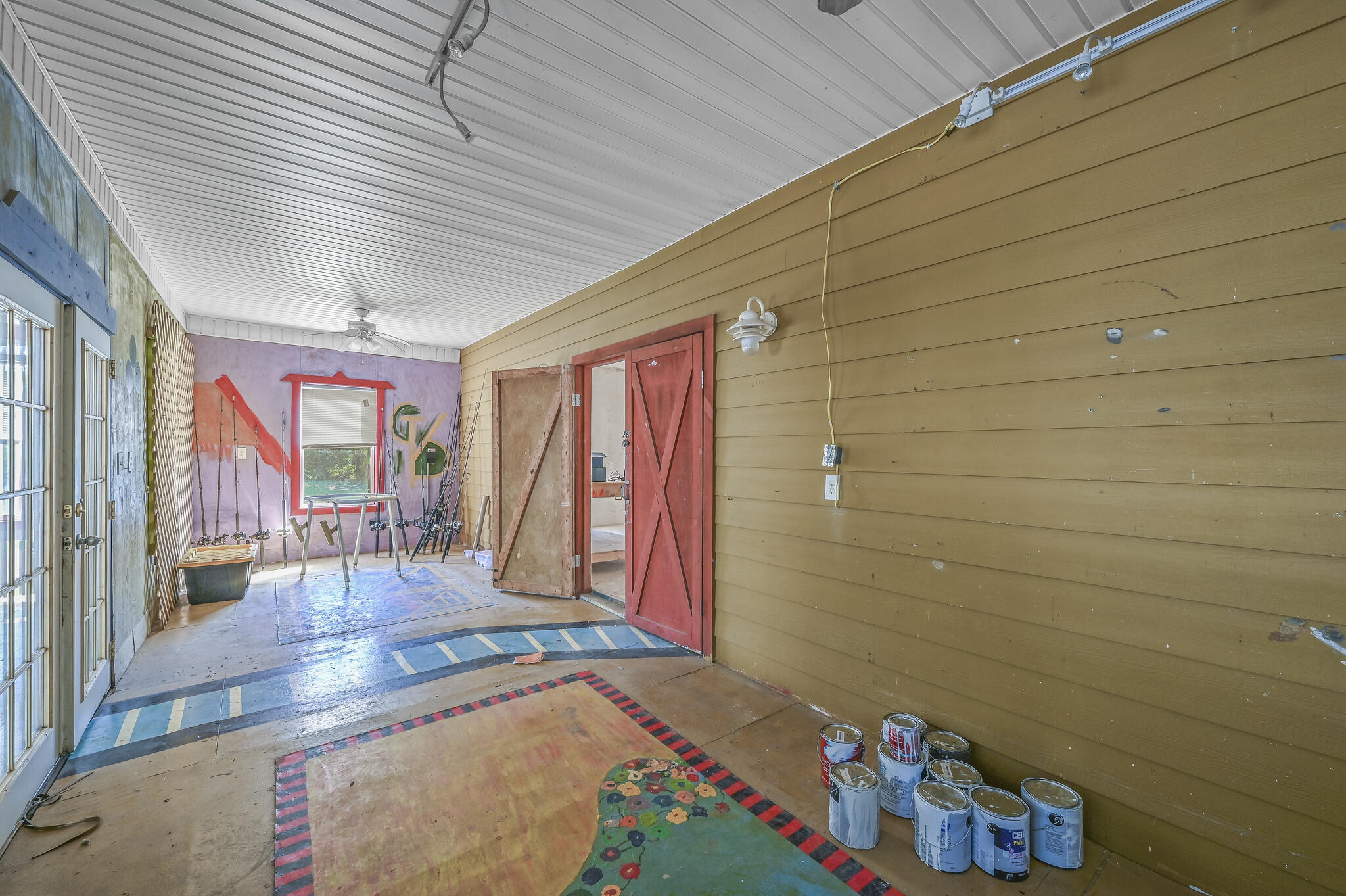 WOODLAND BAYOU ESTATES - Residential