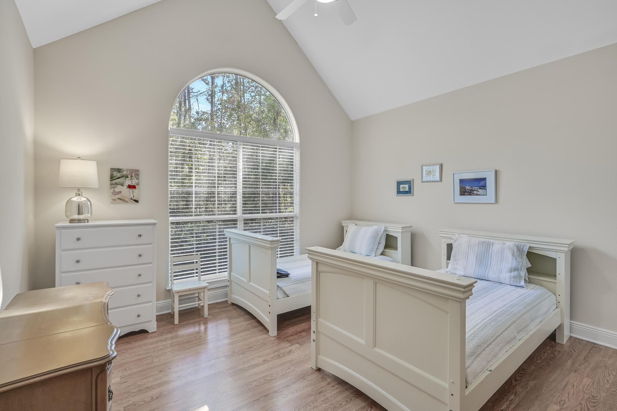 WOODLAND BAYOU ESTATES - Residential