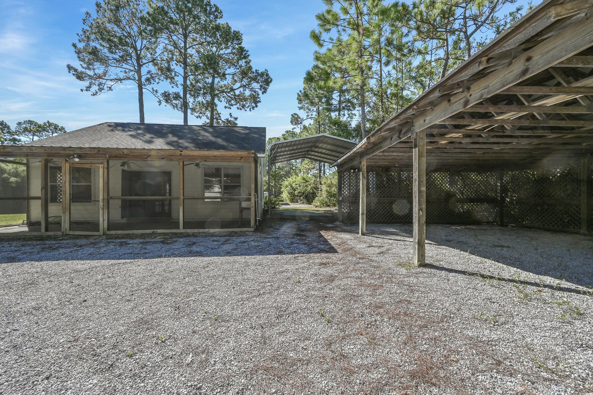 WOODLAND BAYOU ESTATES - Residential