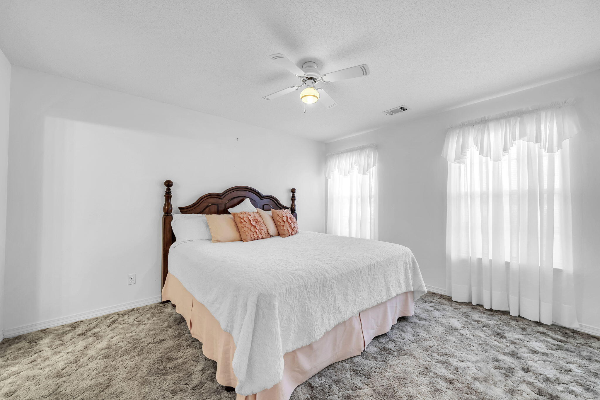 COVENTRY CORNERS - Residential