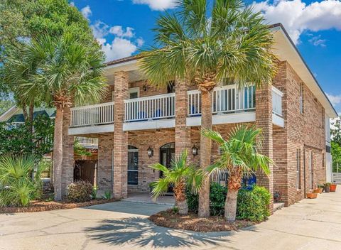 A home in Destin