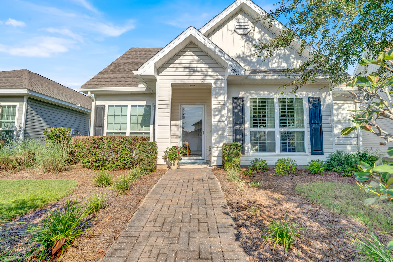 HAMMOCK BAY - Residential