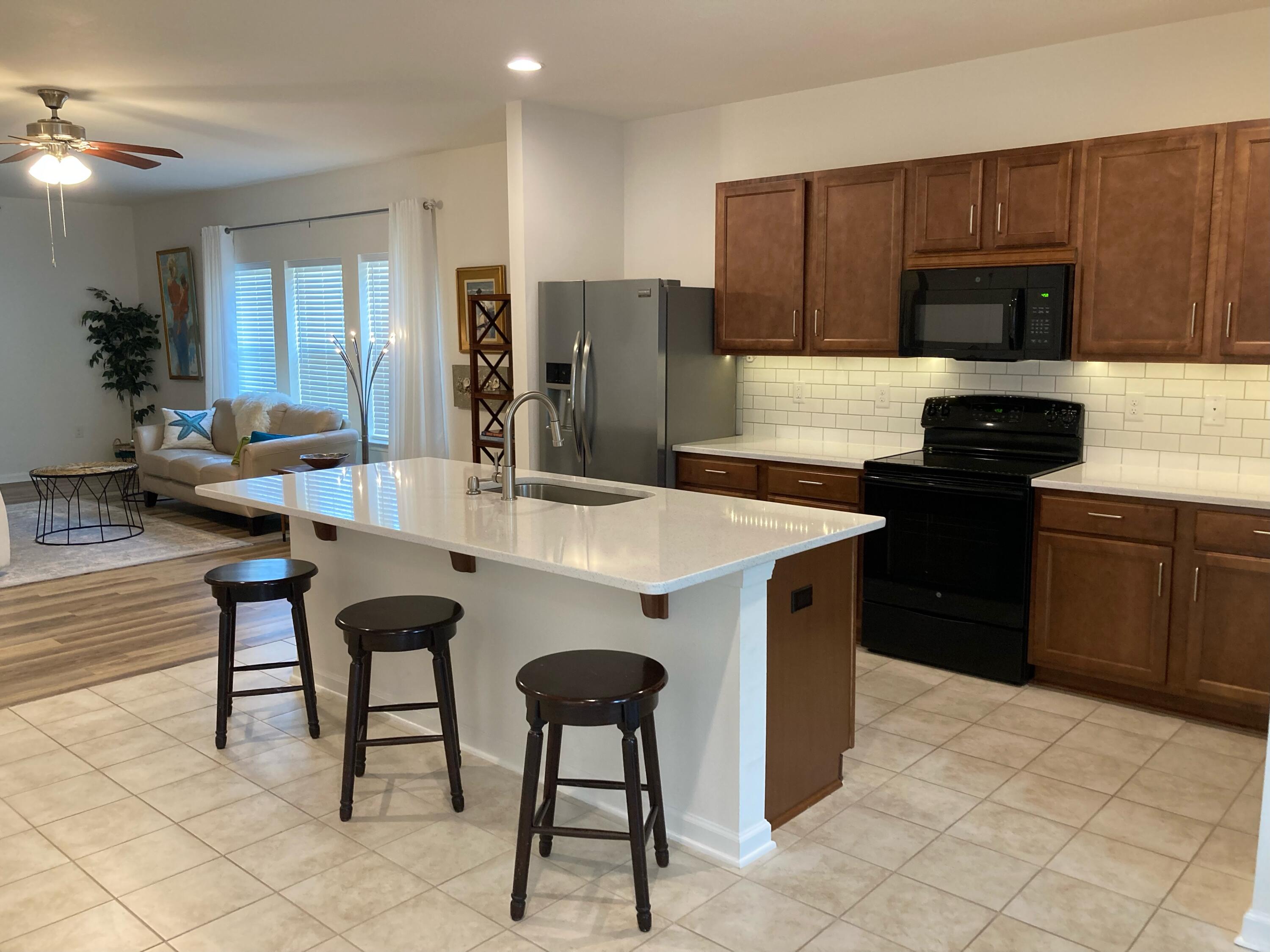 HAMMOCK BAY - Residential