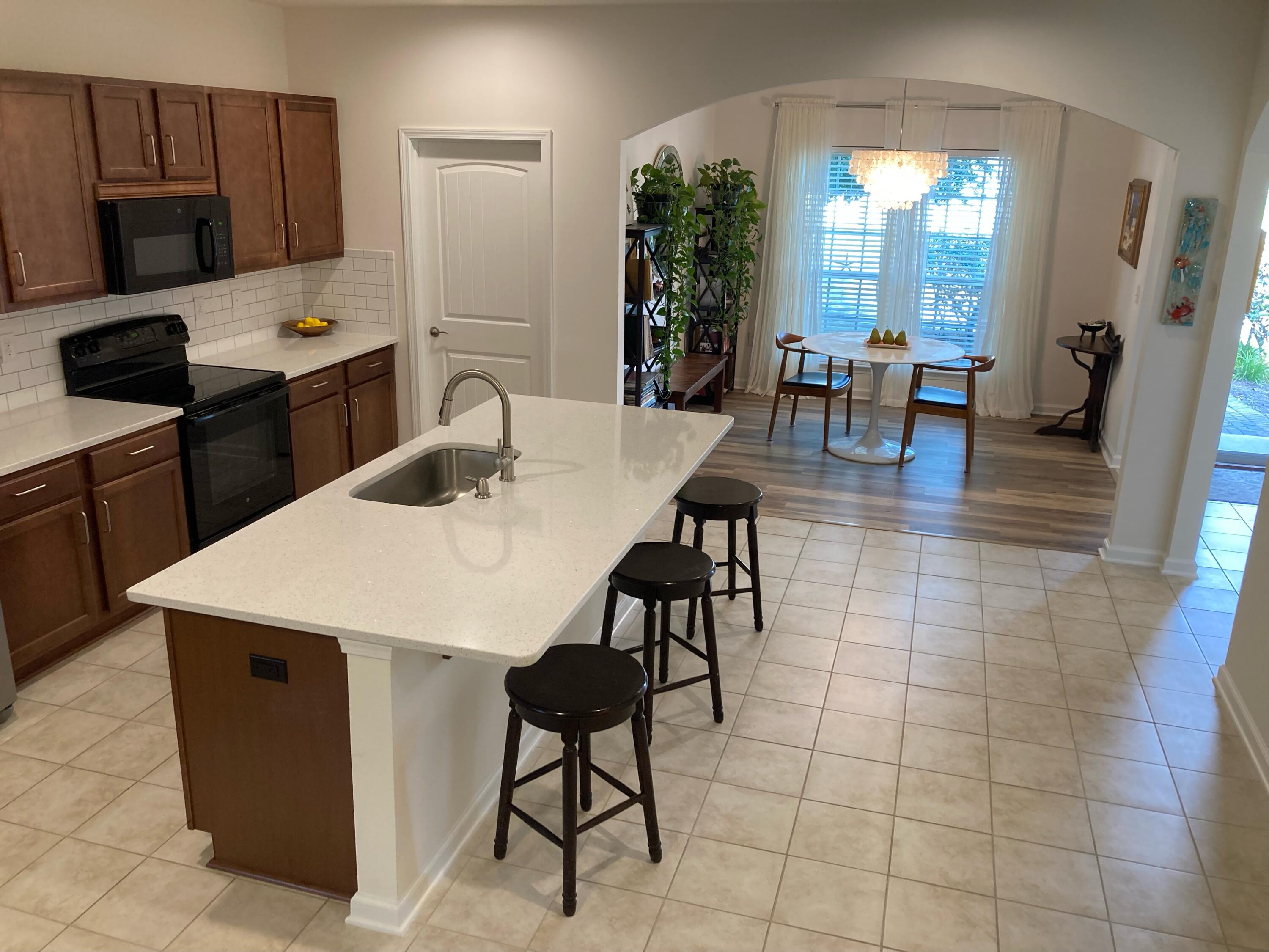 HAMMOCK BAY - Residential