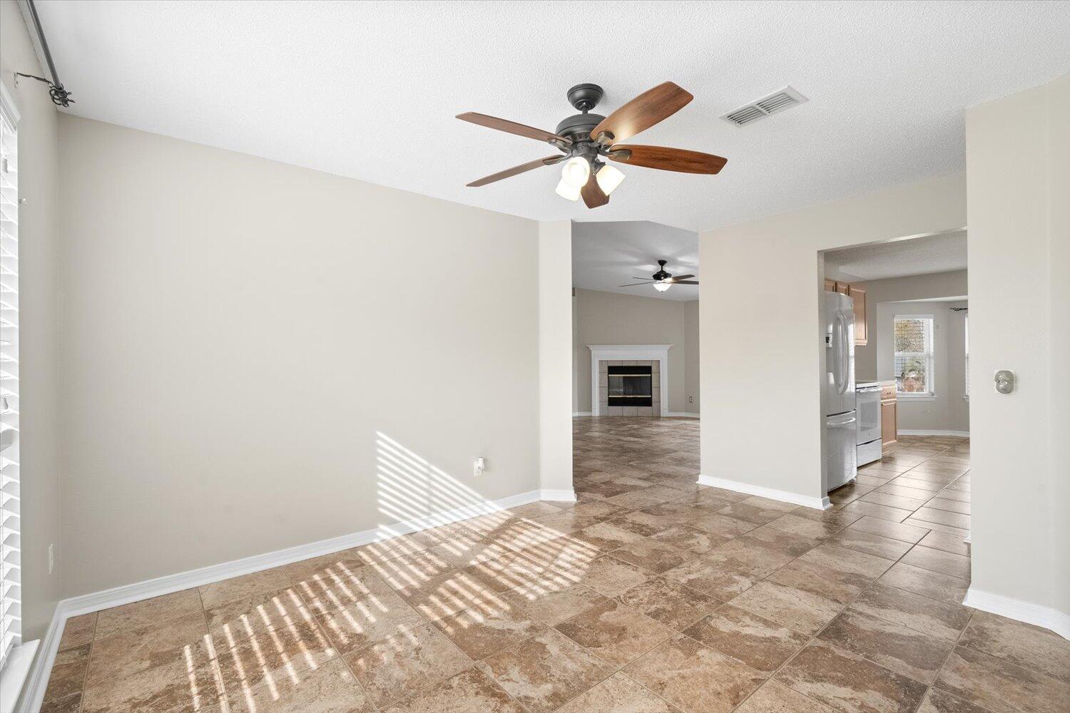 COUNTRYVIEW ESTATES 10TH ADDN - Residential