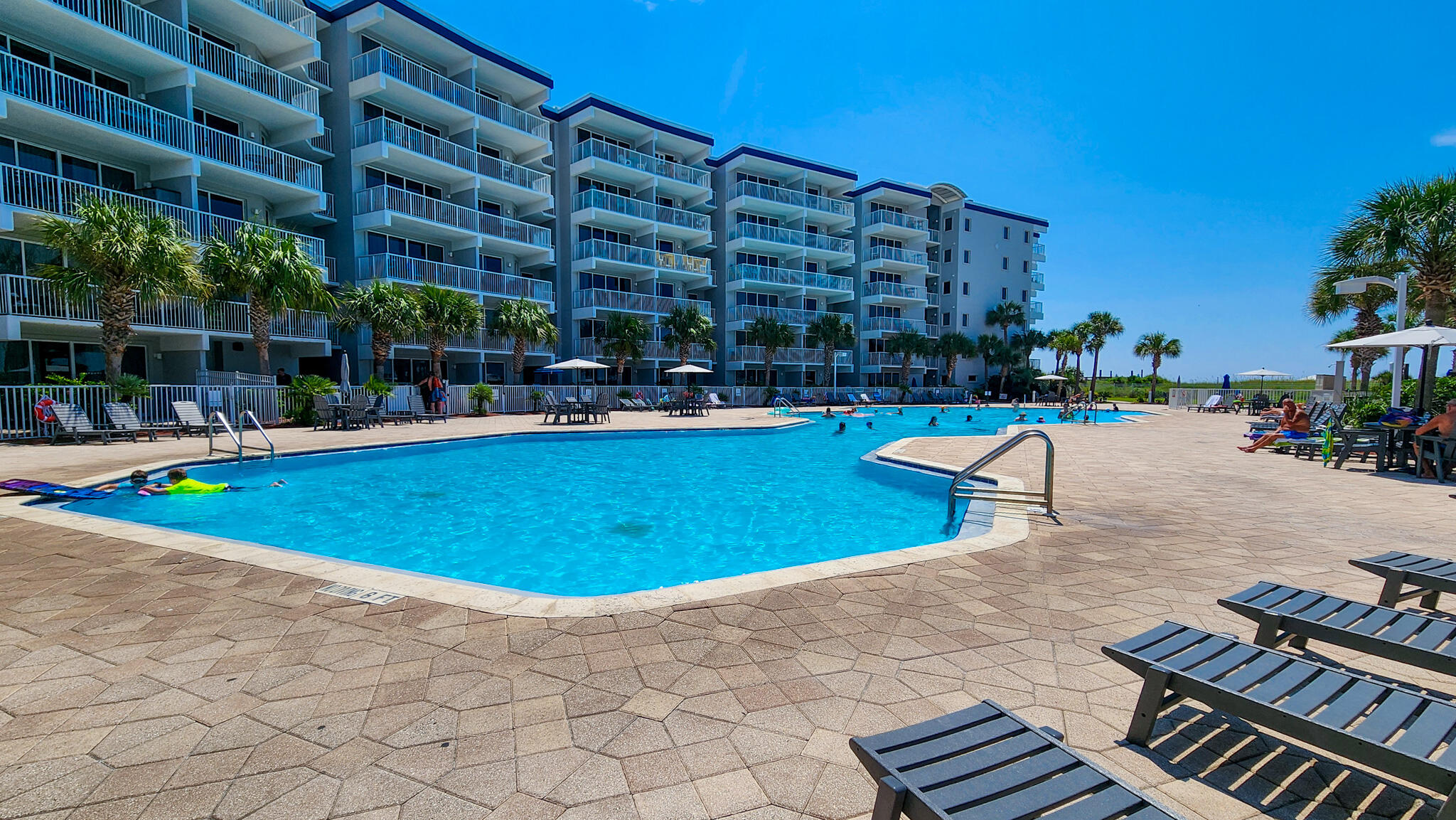 DESTIN WEST BEACH & BAY RESORT-GULFSIDE - Residential