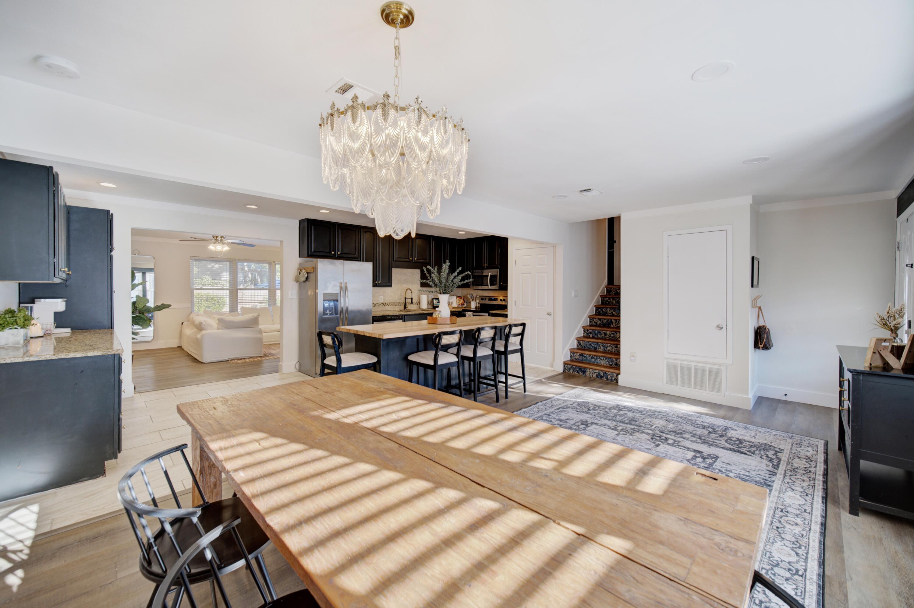 CREEKSIDE 3 - Residential Lease