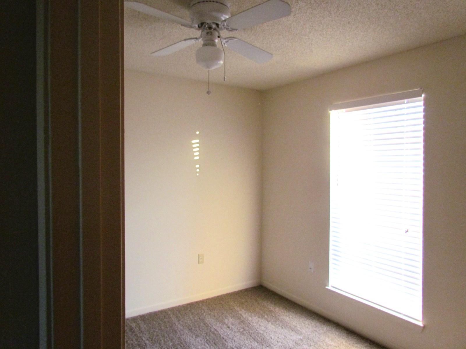 ISLANDWOOD CONDO - Residential Lease