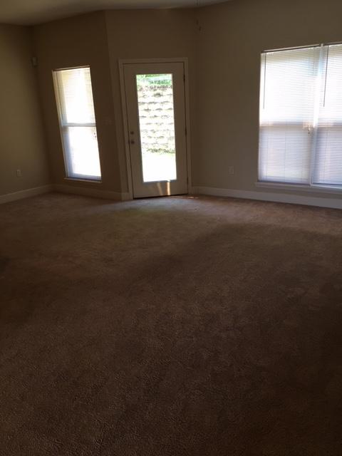 ARBOR LAKE PHASE II - Residential Lease